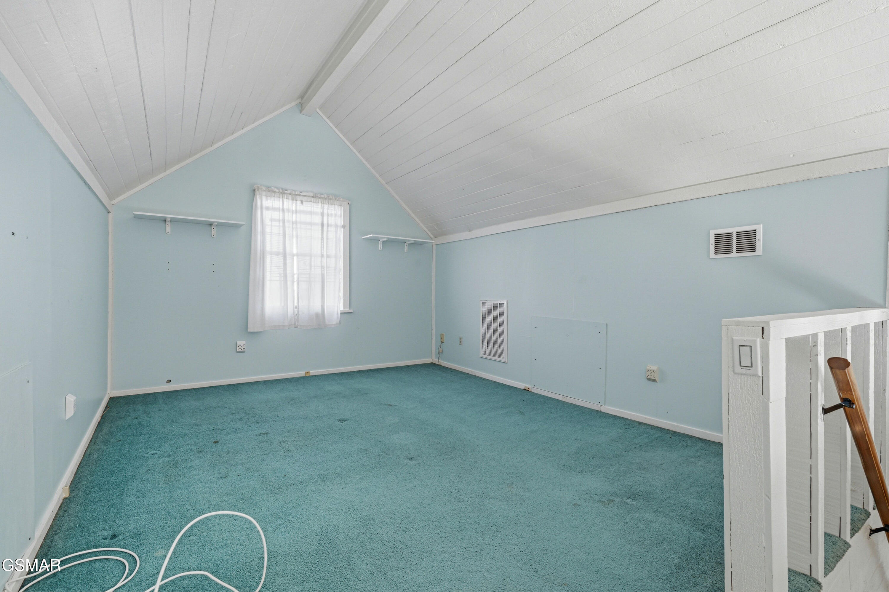 2821 Burnett Drive Kodak TN 37764