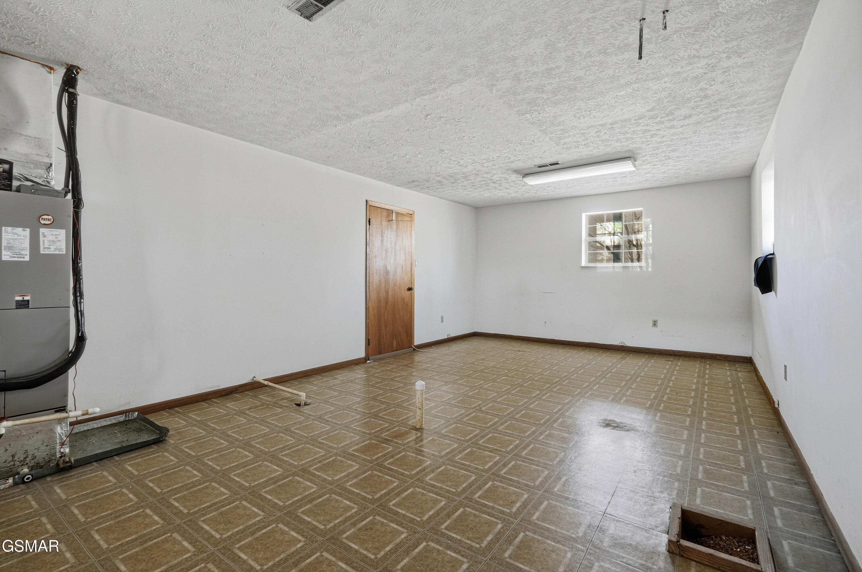 2821 Burnett Drive Kodak TN 37764