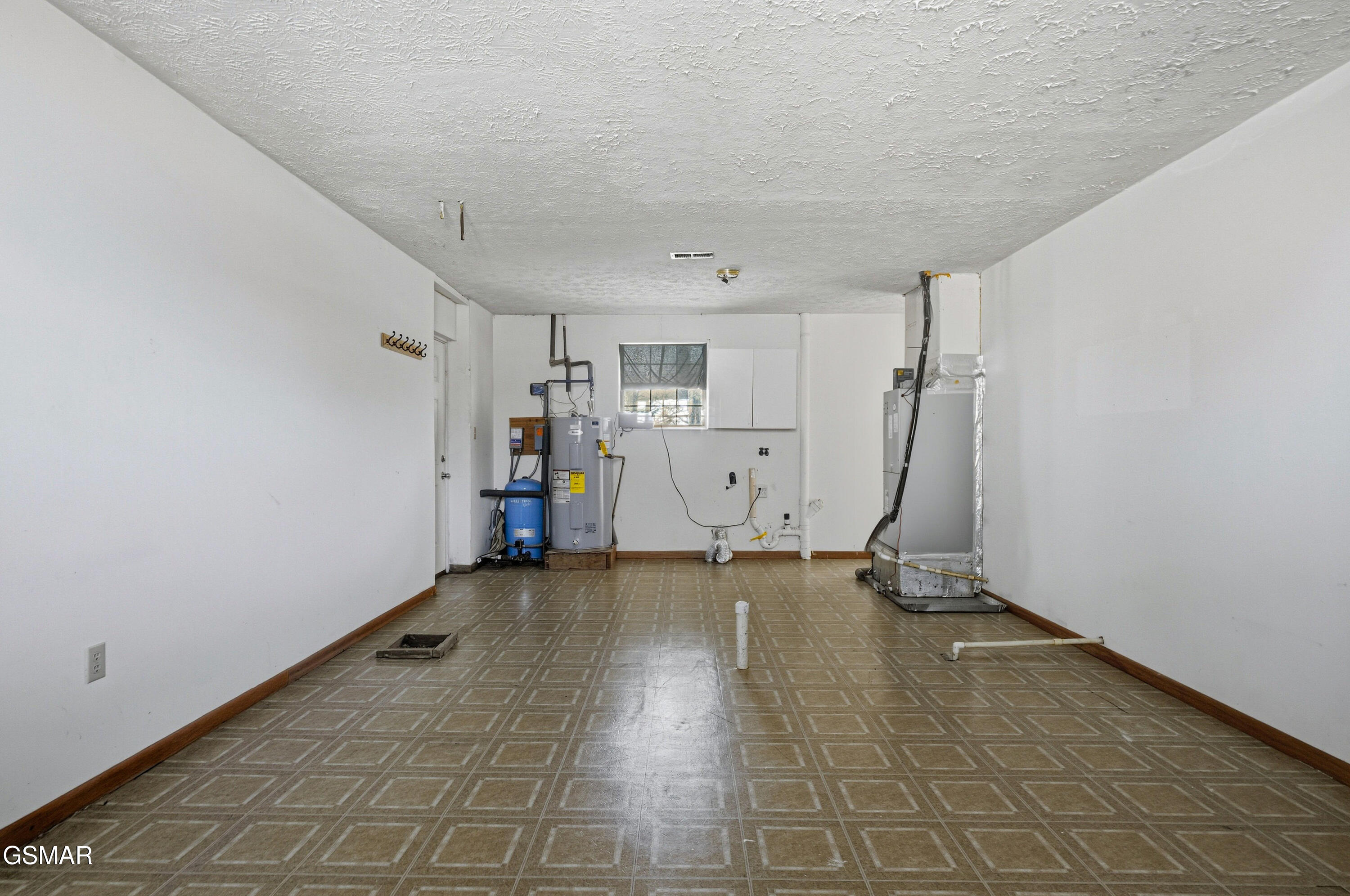 2821 Burnett Drive Kodak TN 37764