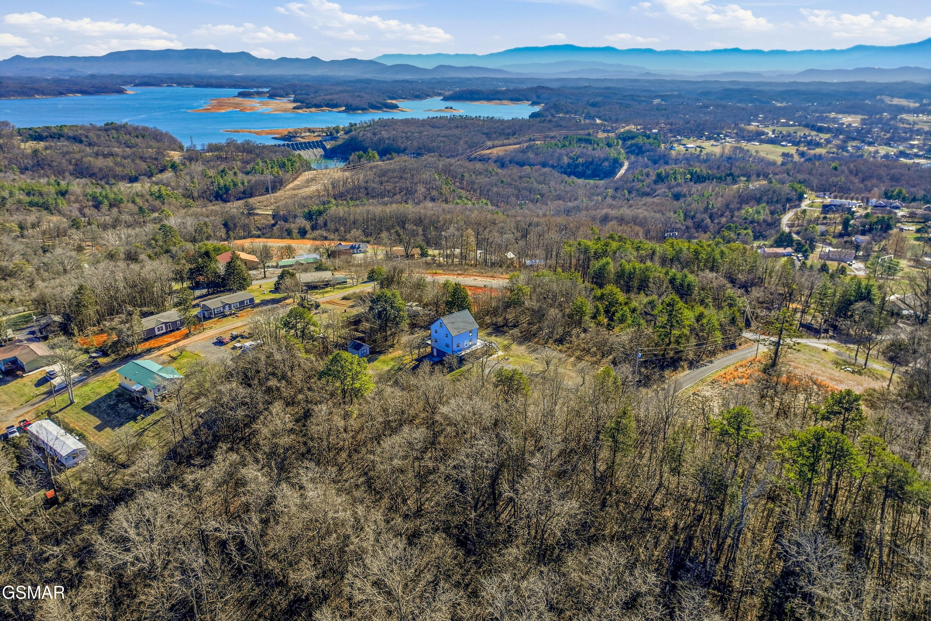 2821 Burnett Drive Kodak TN 37764
