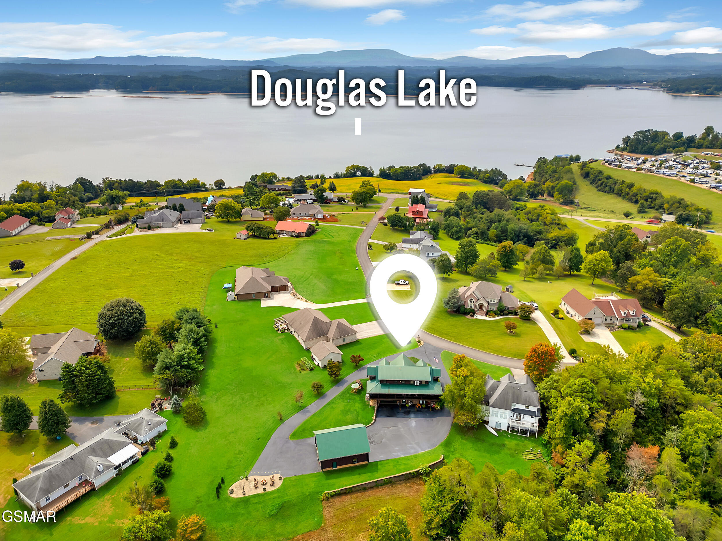 838 Pinnacle Drive Dandridge TN 37725