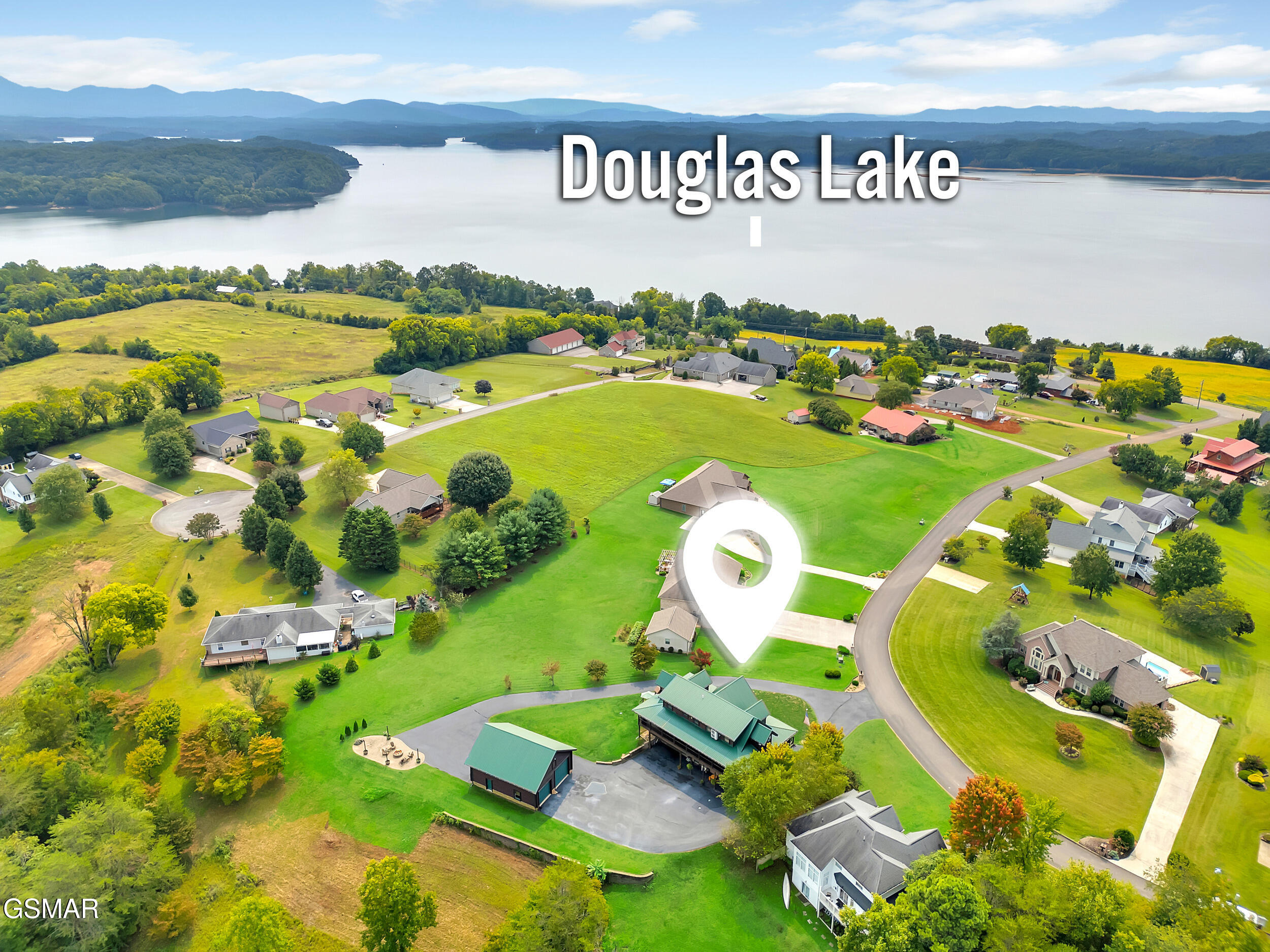 838 Pinnacle Drive Dandridge TN 37725