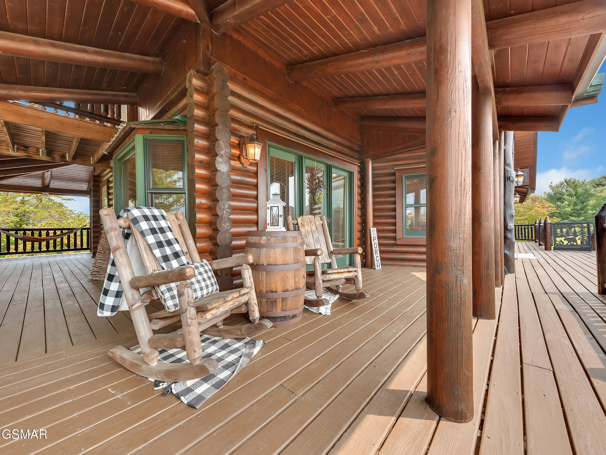 838 Pinnacle Drive Dandridge TN 37725