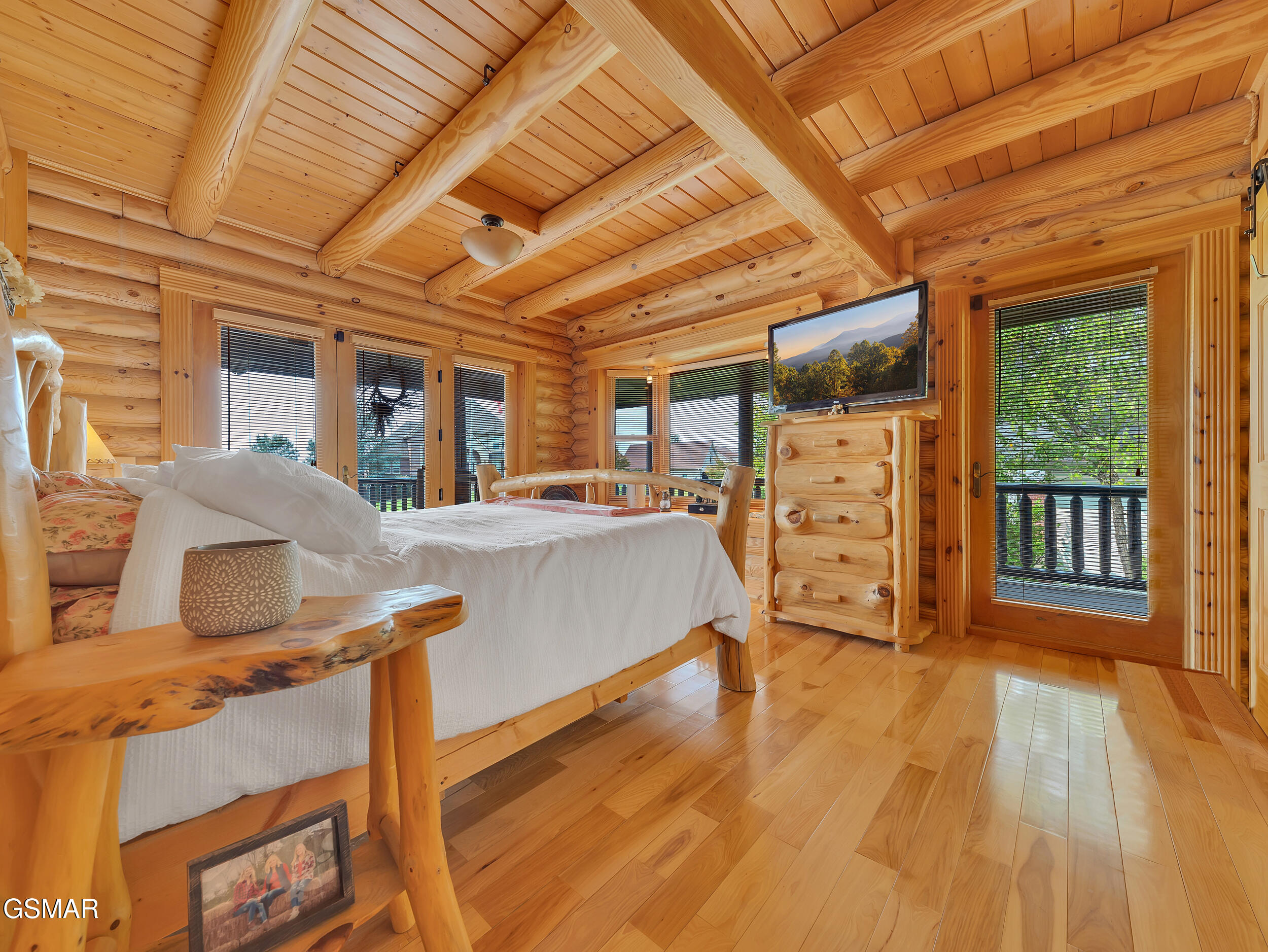 838 Pinnacle Drive Dandridge TN 37725