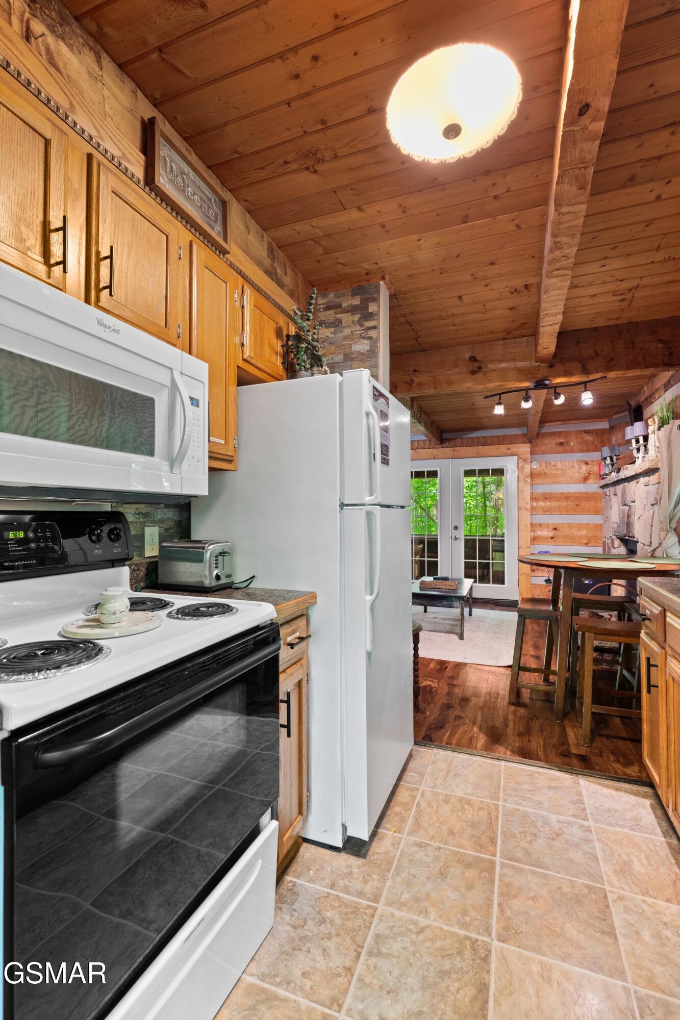 1737 Blue Ridge Road Sevierville TN 37876