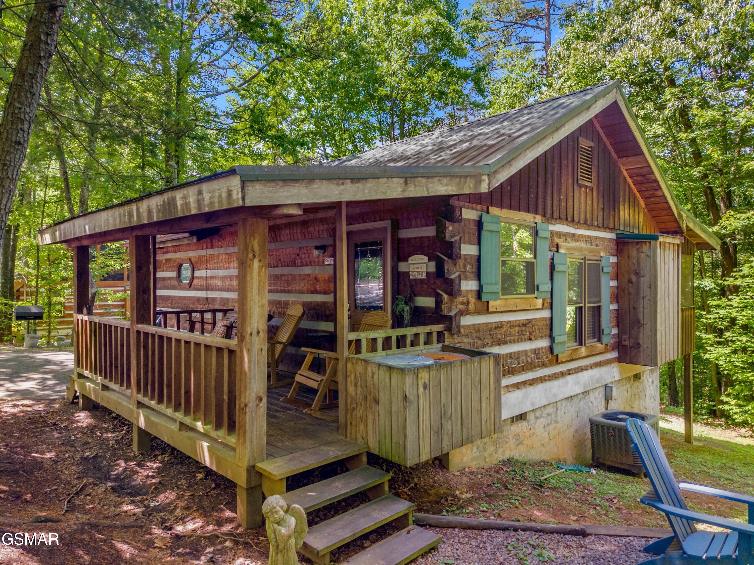 1737 Blue Ridge Road Sevierville TN 37876