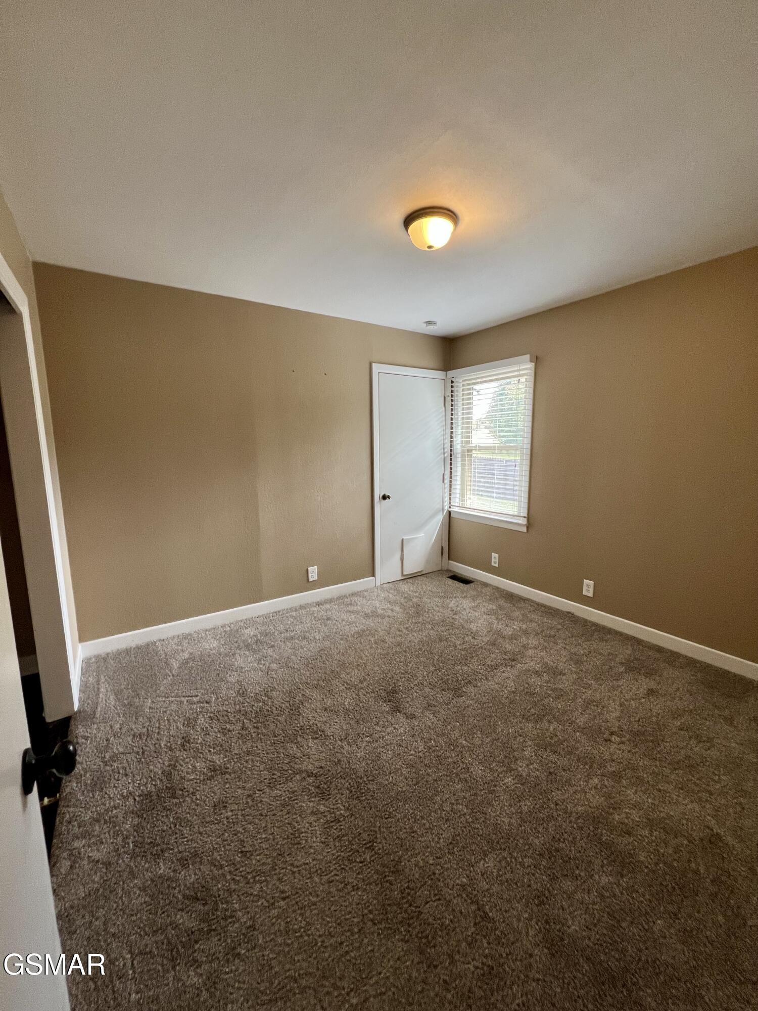 1588 Meadow Lane Circle Morristown TN 37813