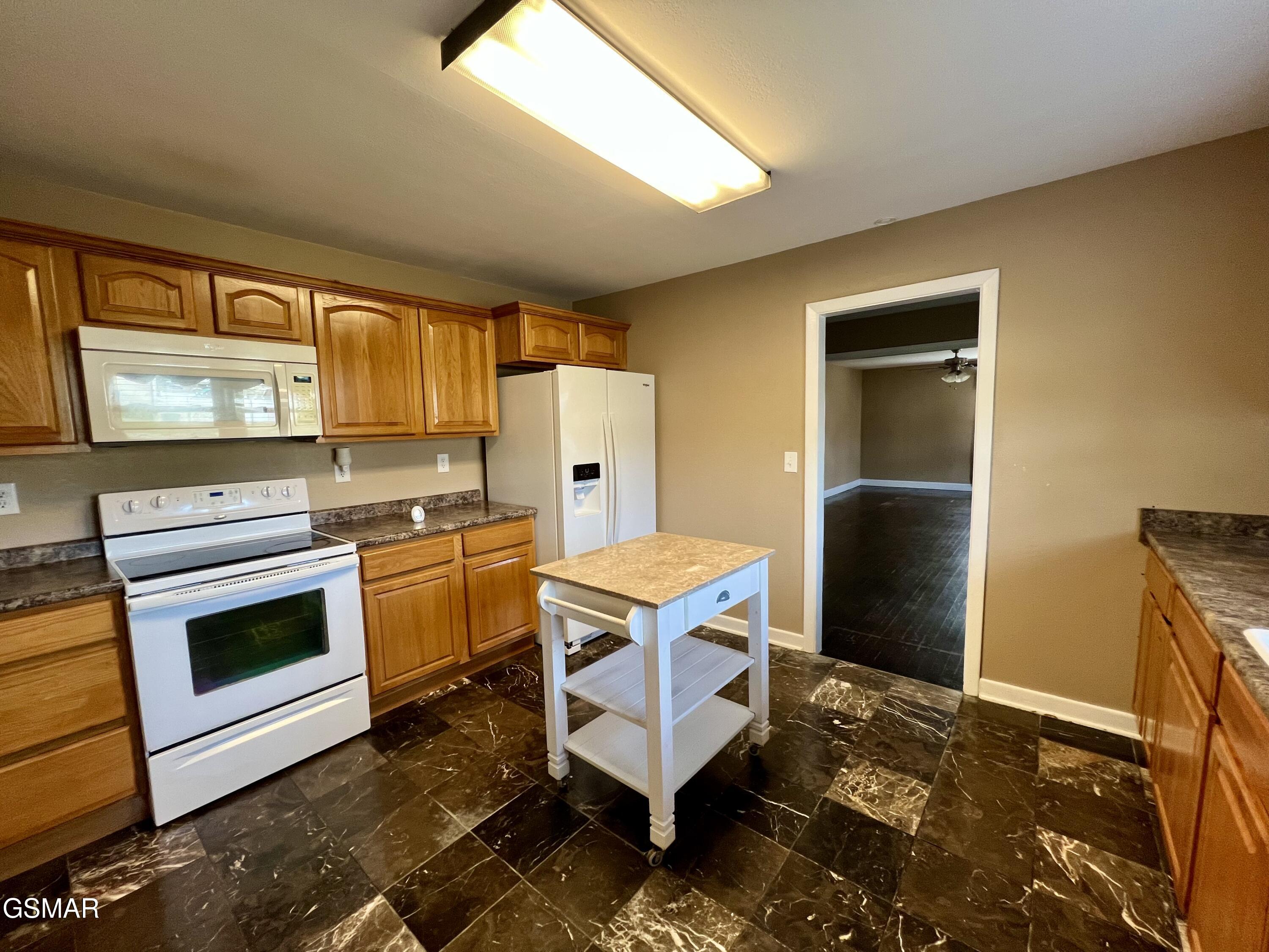 1588 Meadow Lane Circle Morristown TN 37813