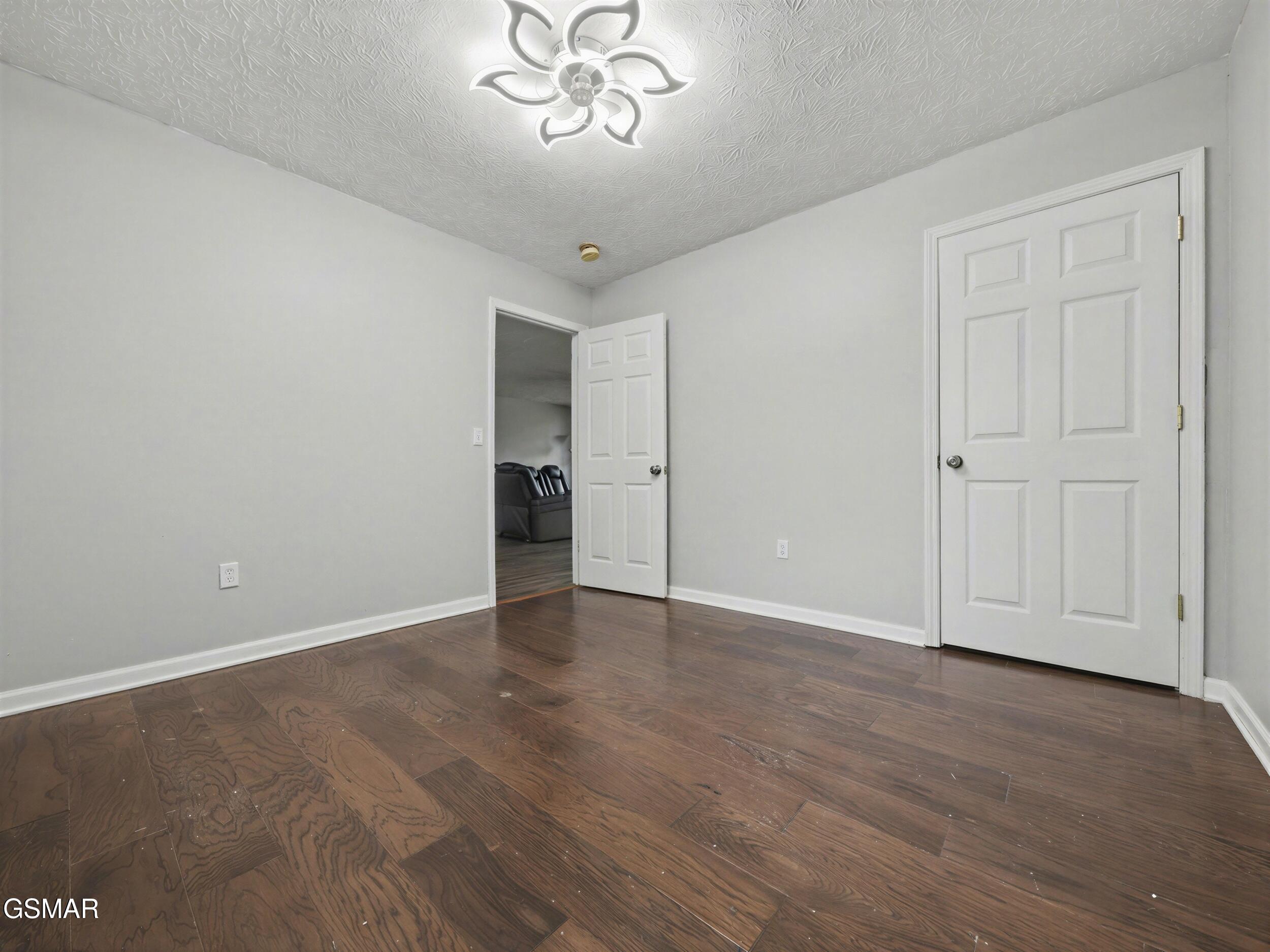 1916 Big Chiefs Skyview Drive Sevierville TN 37876