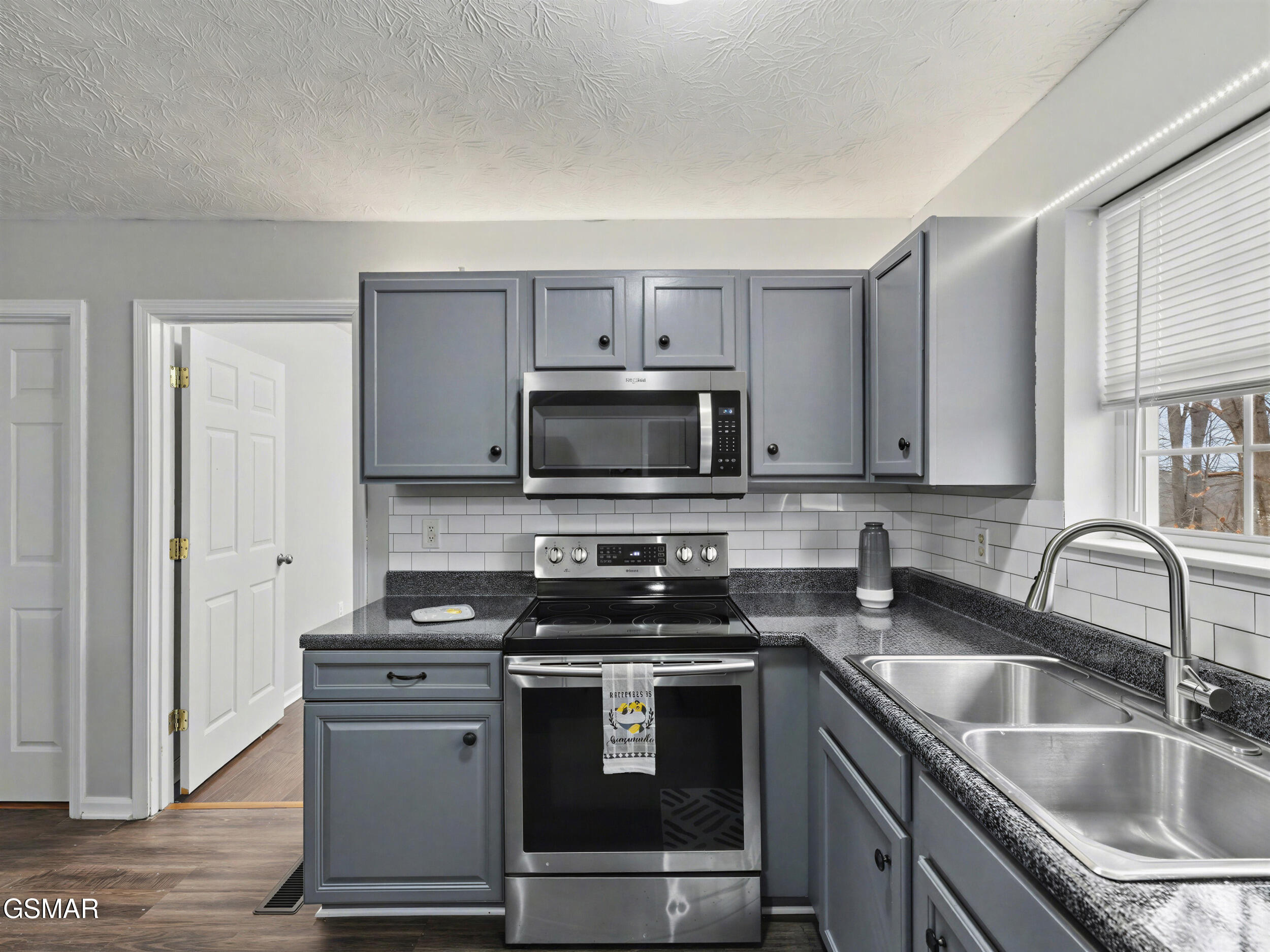 1916 Big Chiefs Skyview Drive Sevierville TN 37876