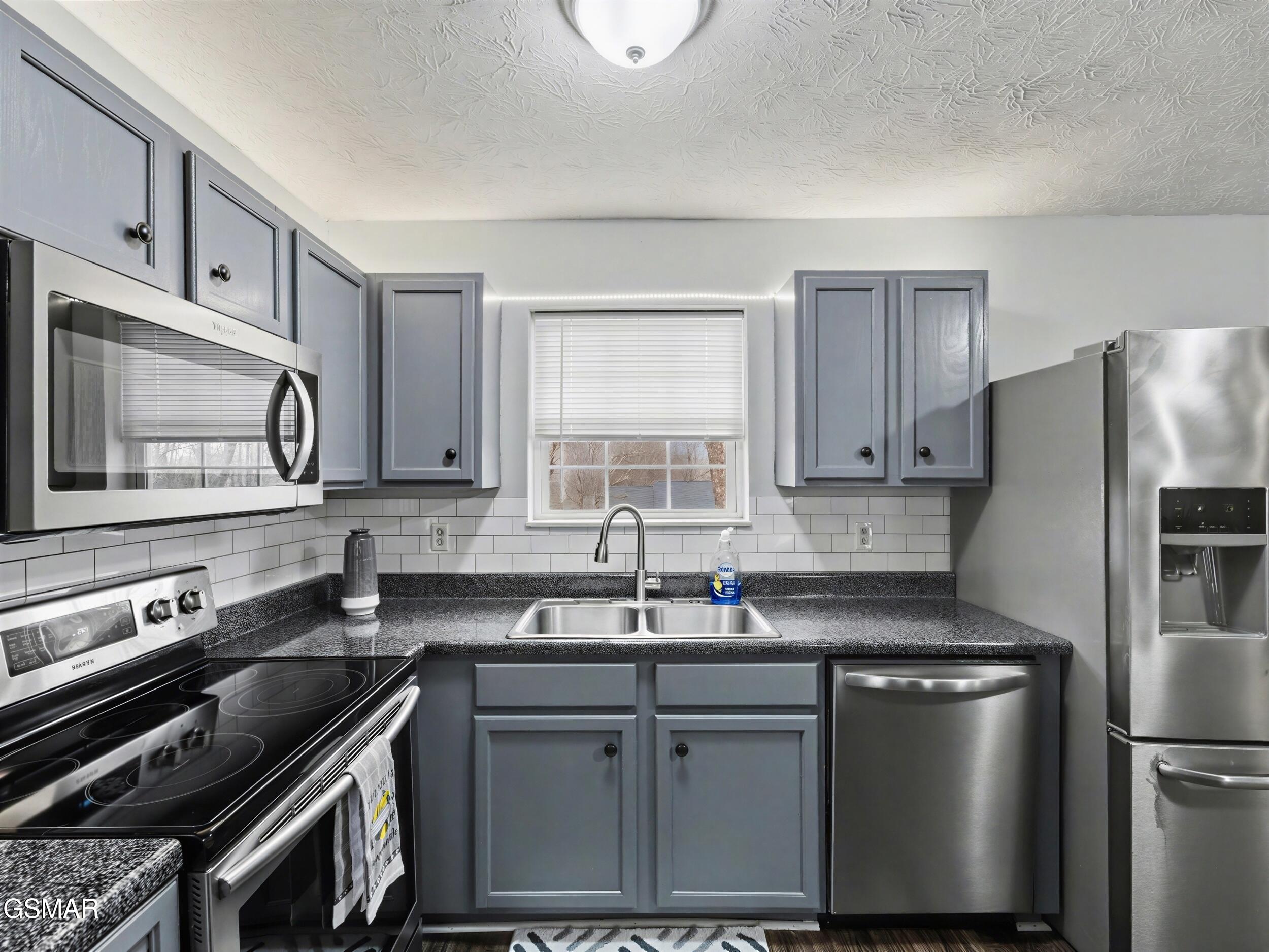 1916 Big Chiefs Skyview Drive Sevierville TN 37876