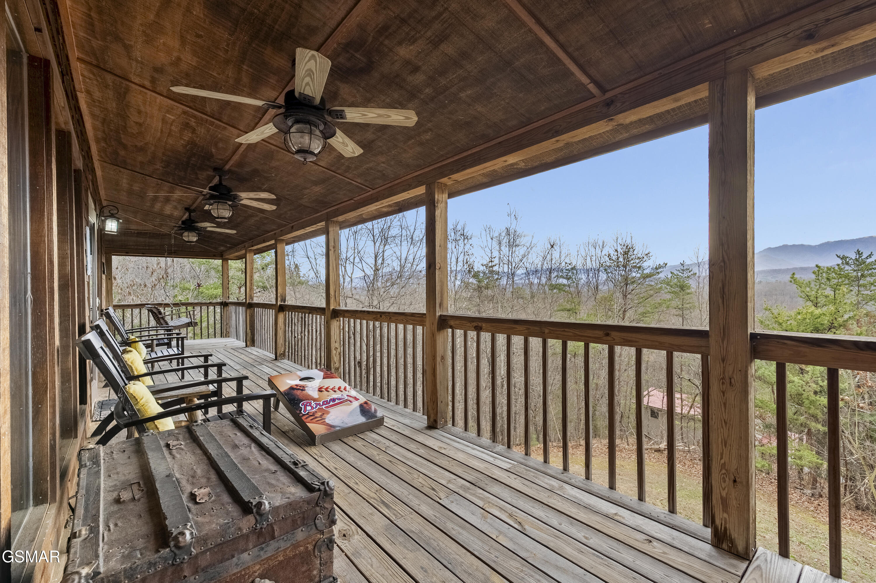 1625 Bear Claw Way Sevierville TN 37862