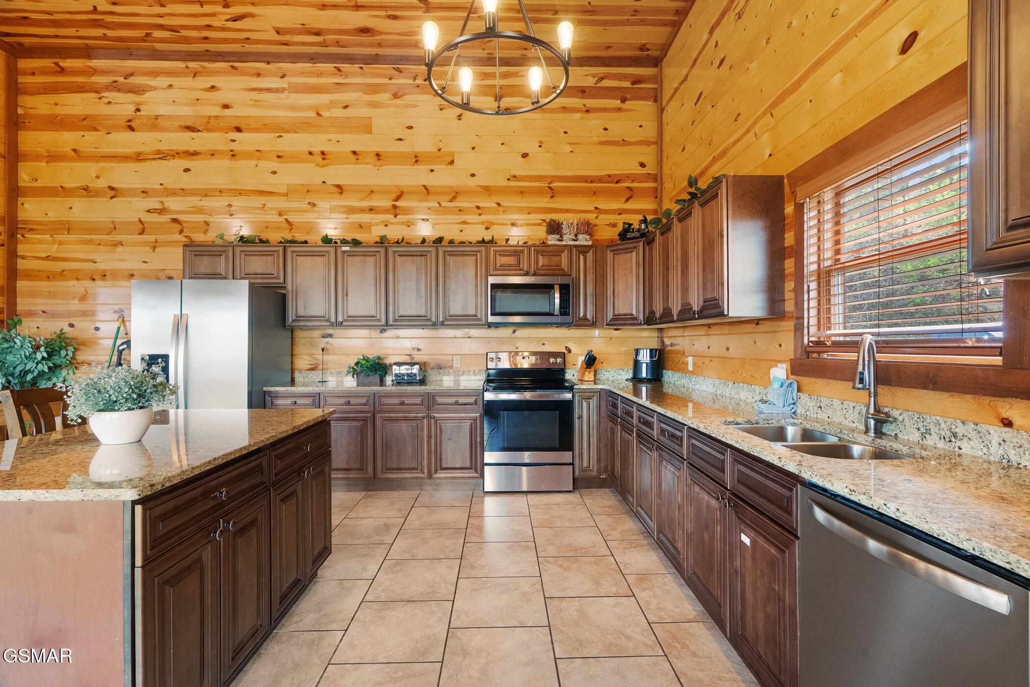 3710 Tilda Hilltop Way Sevierville TN 37862