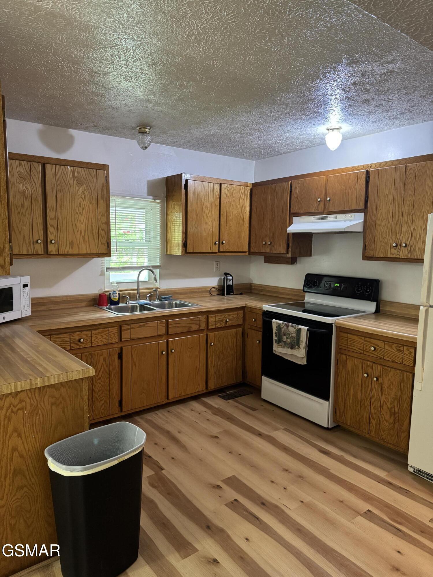 997 Miller Hollow Road Bean Station TN 37708