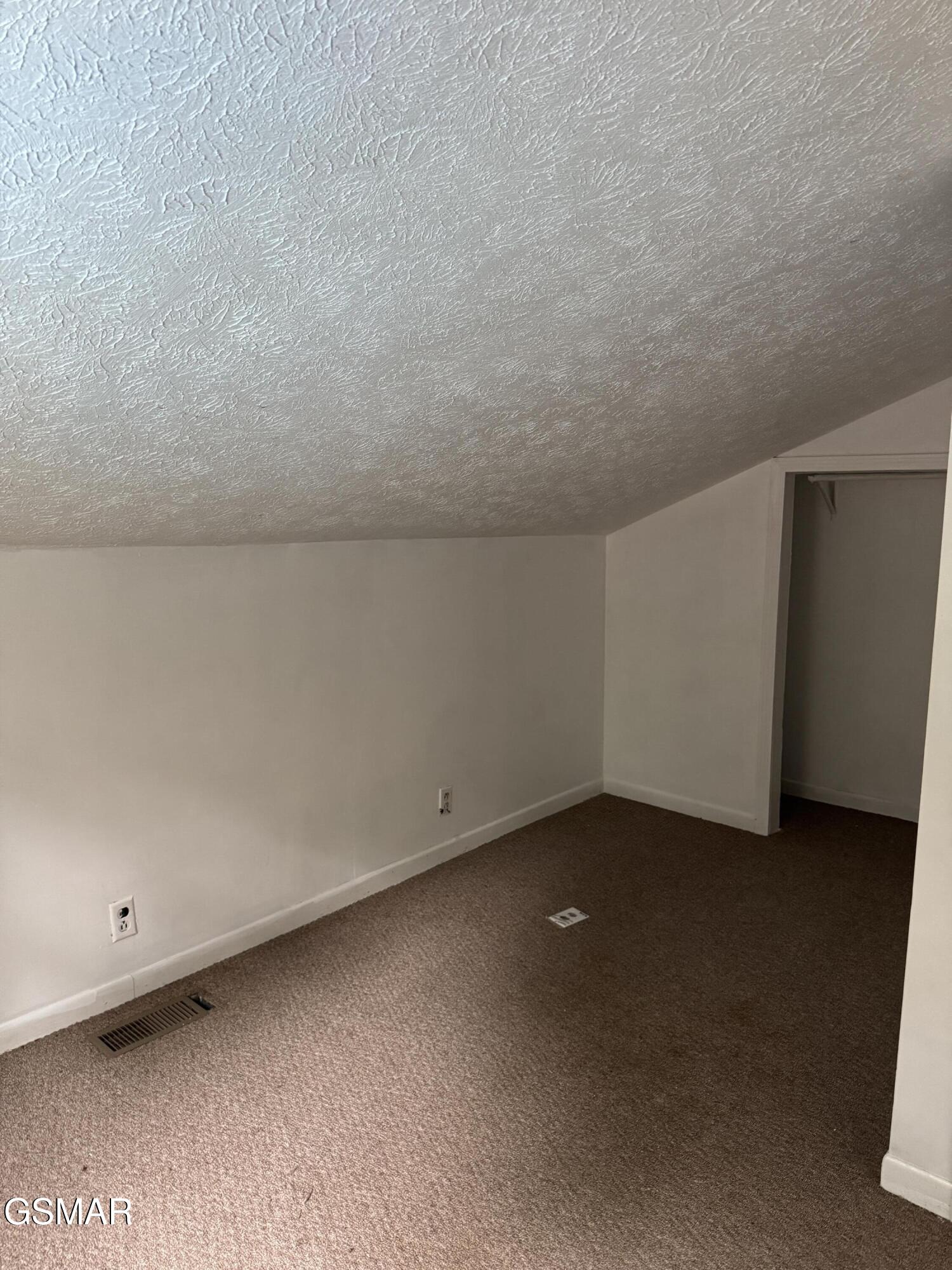 997 Miller Hollow Road Bean Station TN 37708