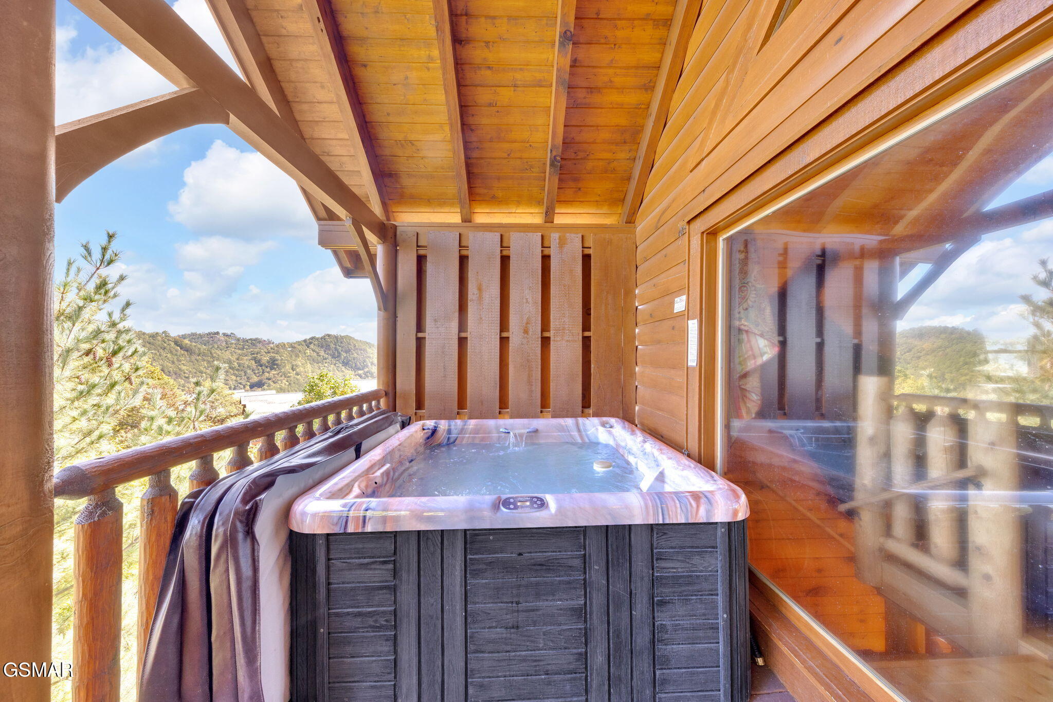 2835 White Oak Ridge Lane Sevierville TN 37862