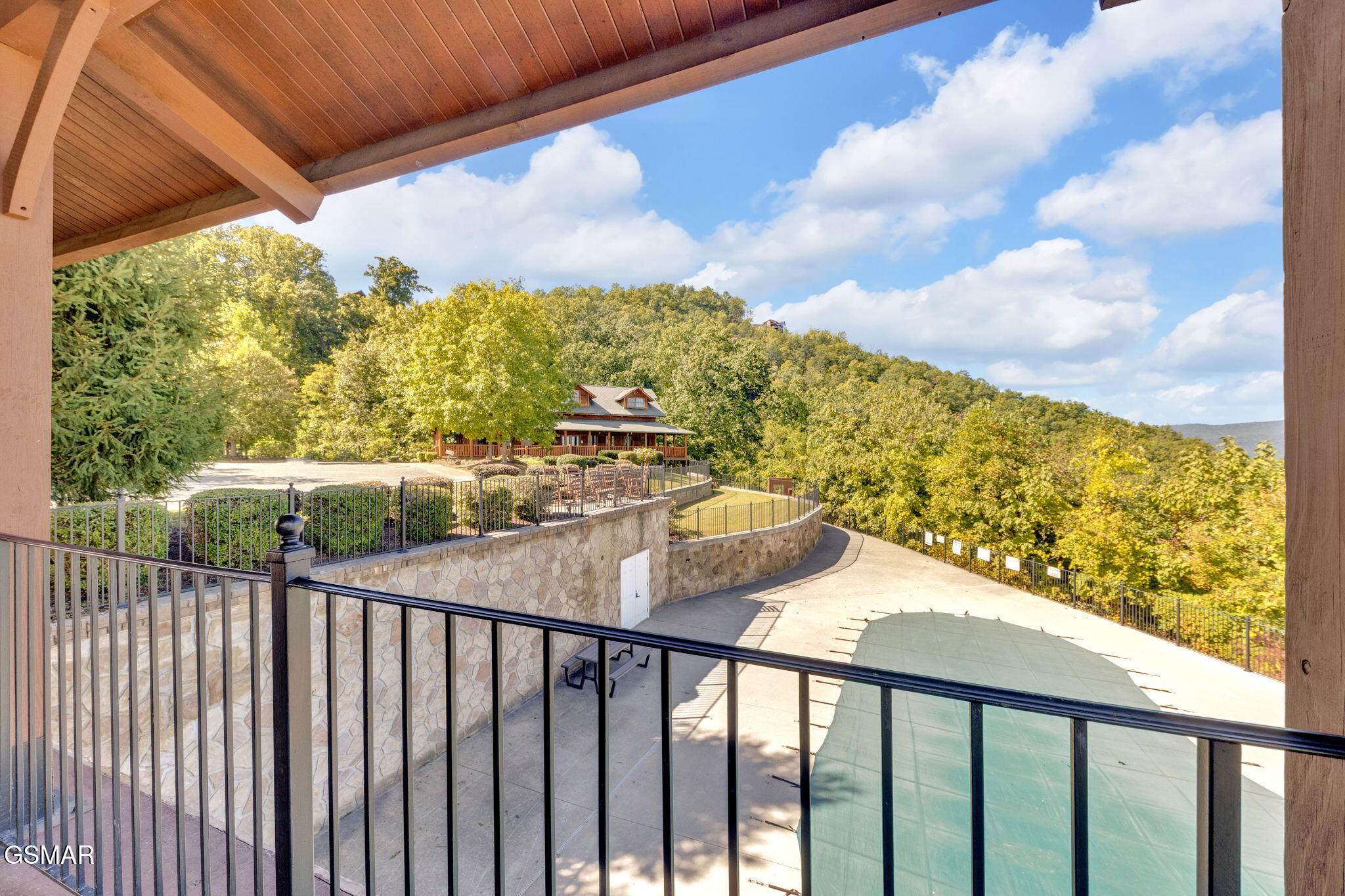 2835 White Oak Ridge Lane Sevierville TN 37862