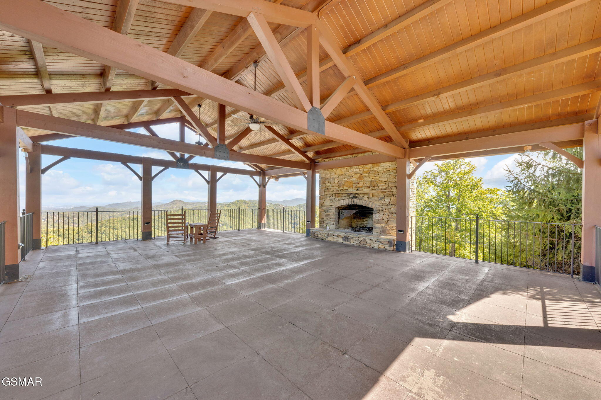 2835 White Oak Ridge Lane Sevierville TN 37862