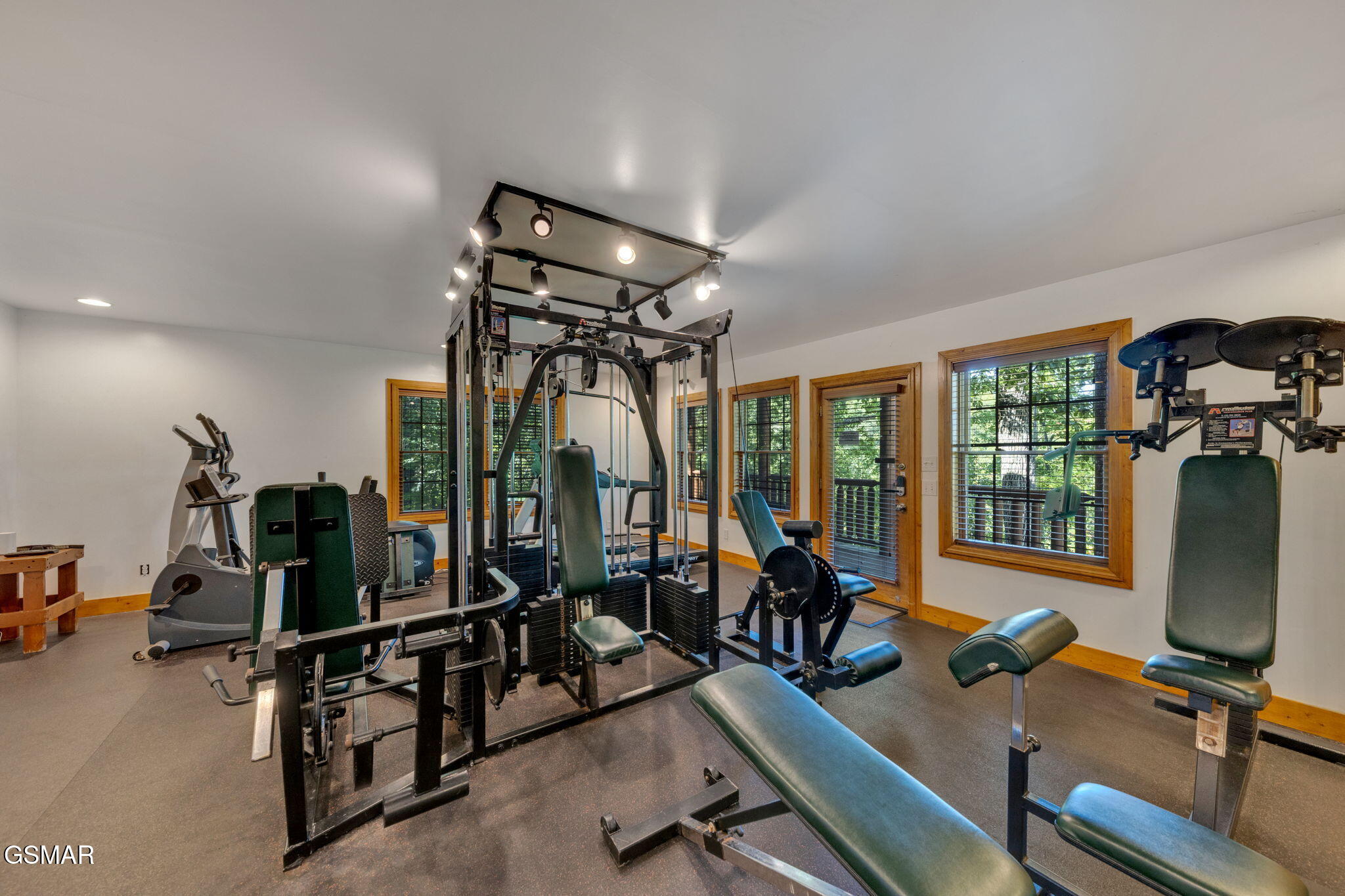 2835 White Oak Ridge Lane Sevierville TN 37862