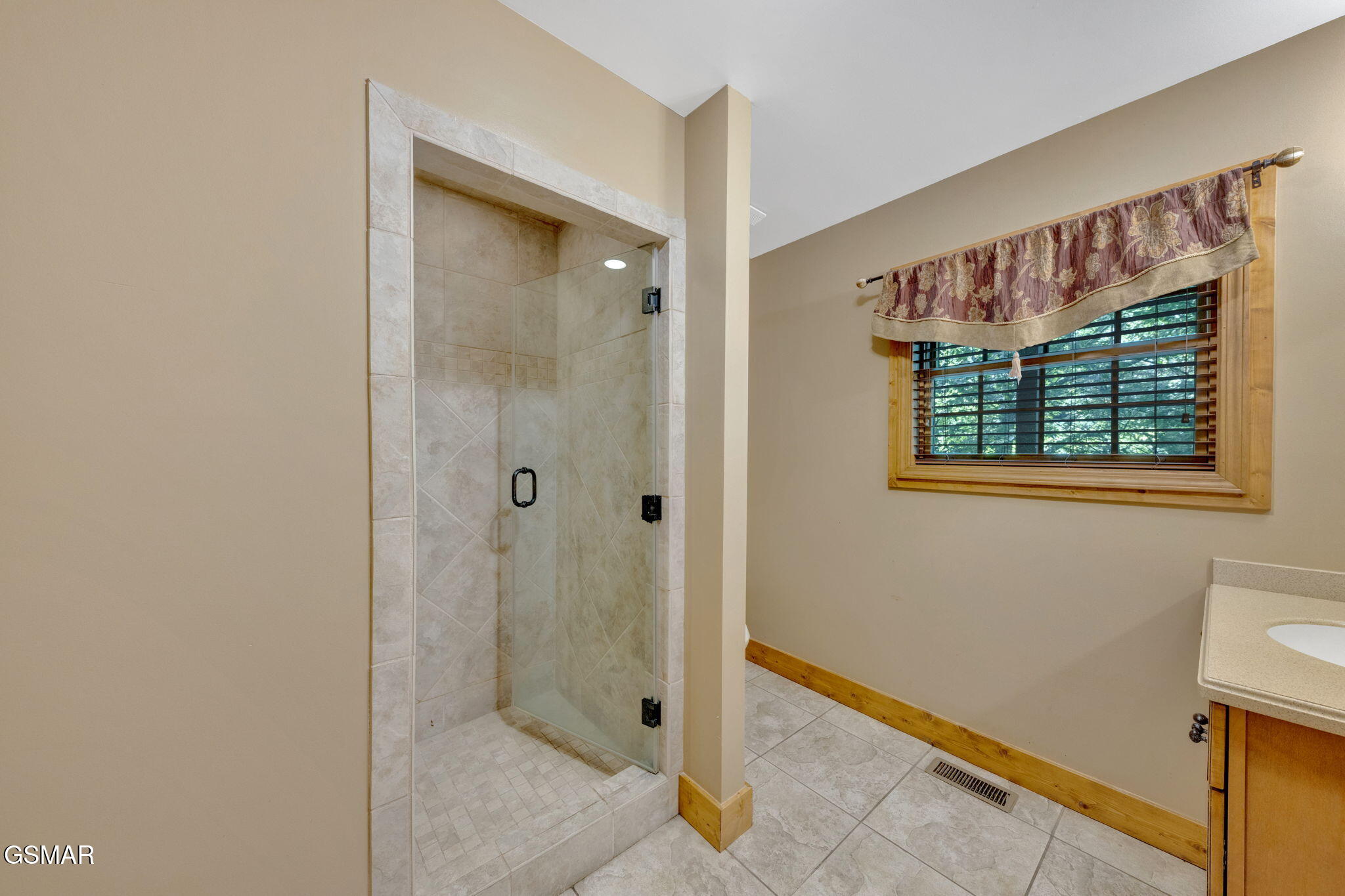 2835 White Oak Ridge Lane Sevierville TN 37862