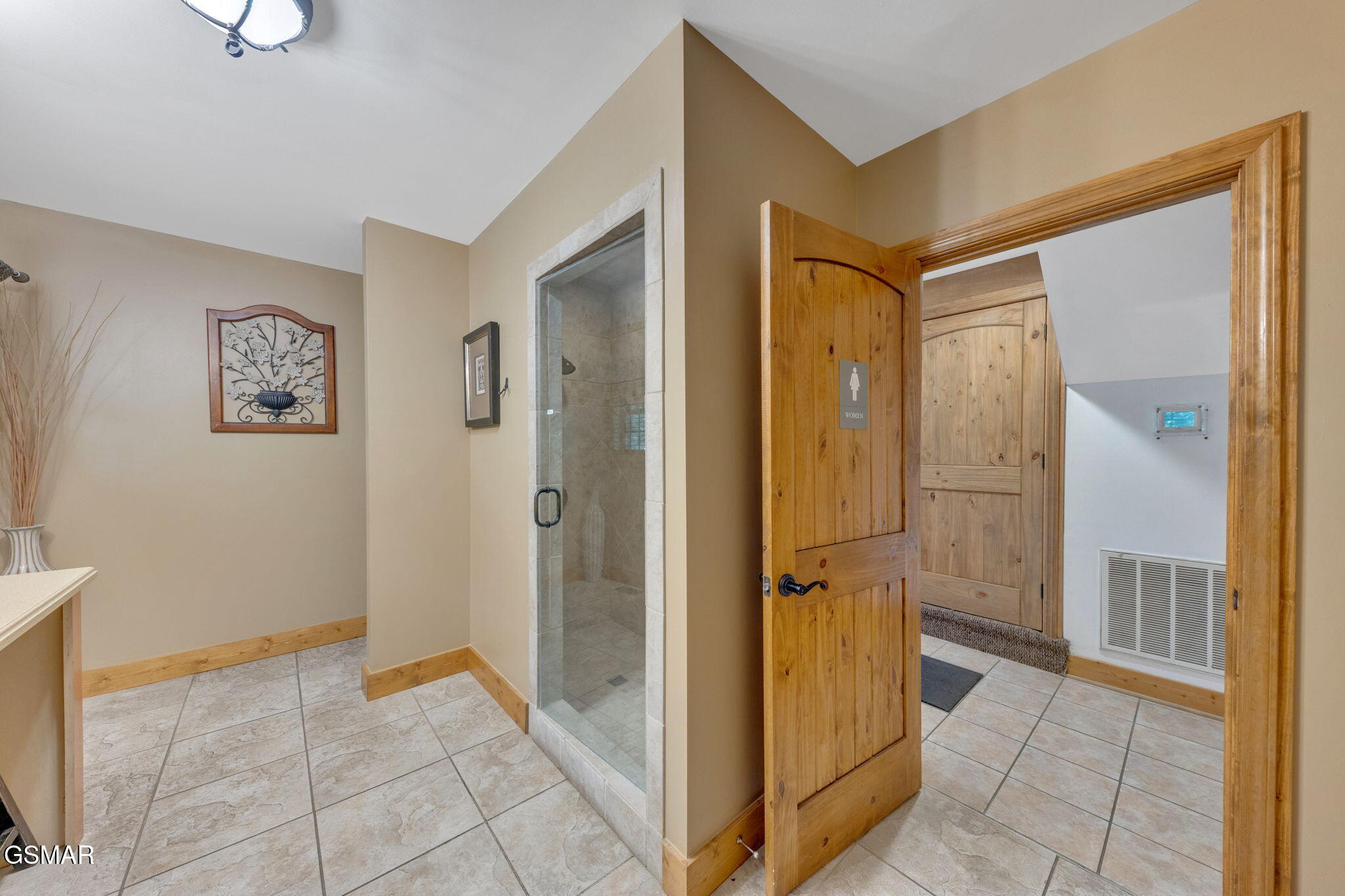 2835 White Oak Ridge Lane Sevierville TN 37862