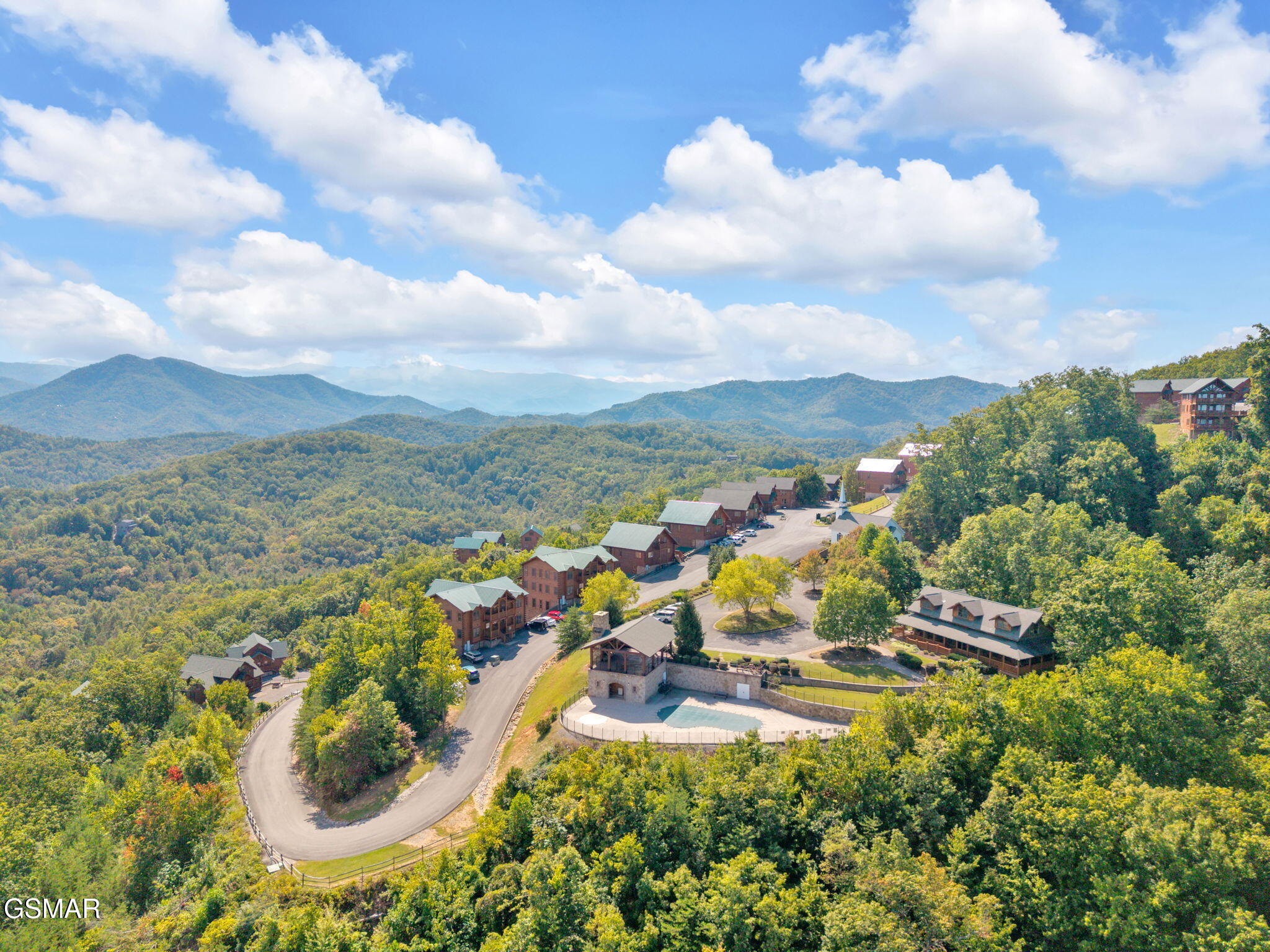 2835 White Oak Ridge Lane Sevierville TN 37862