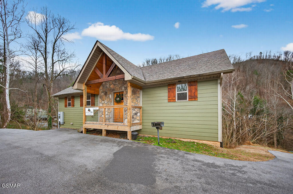 307 Sterling Drive Gatlinburg TN 37738