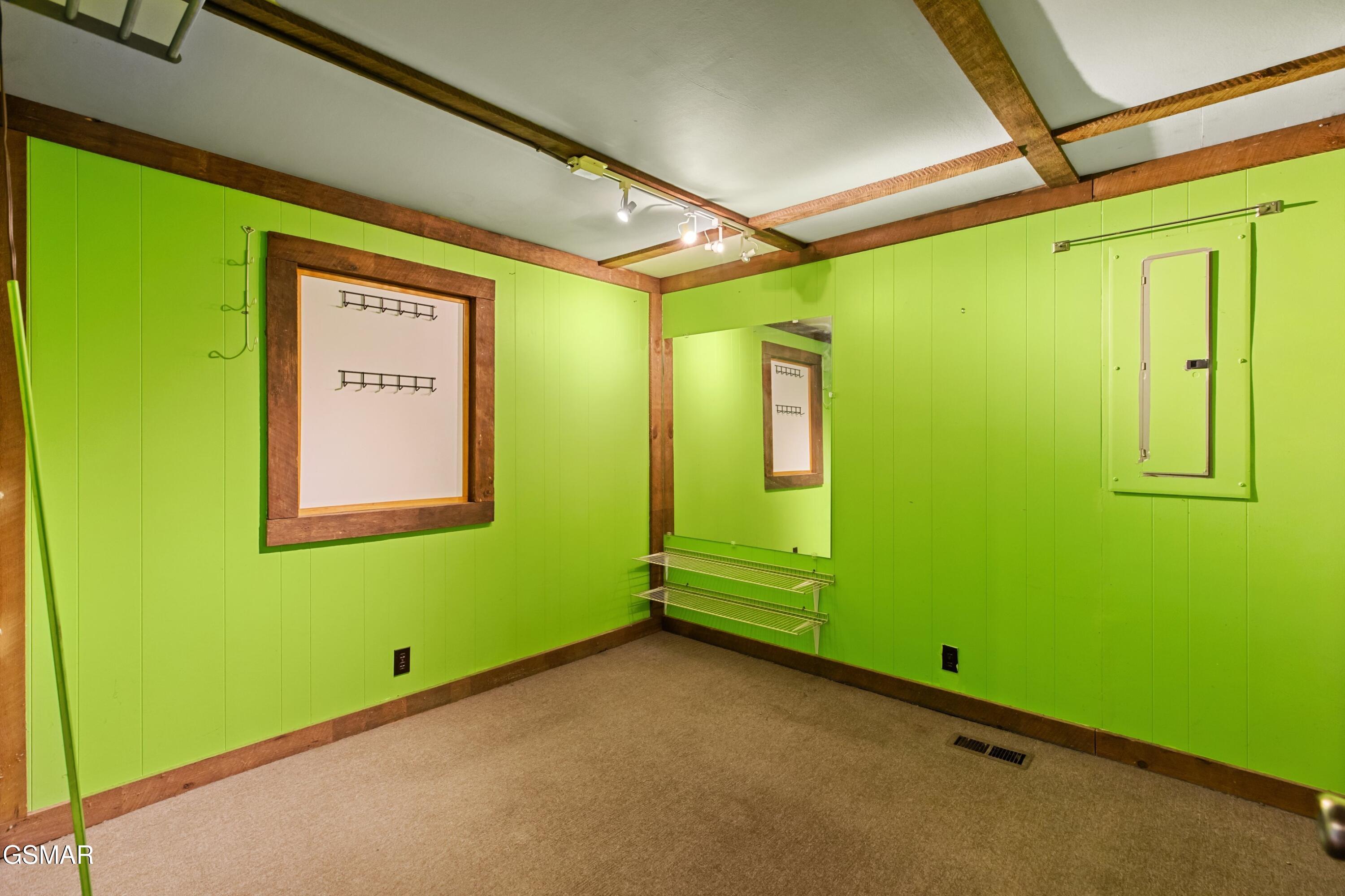 3099 Mica Way Cosby TN 37722