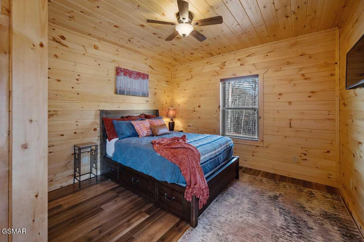 1808 Spring Hill Drive Sevierville TN 37876
