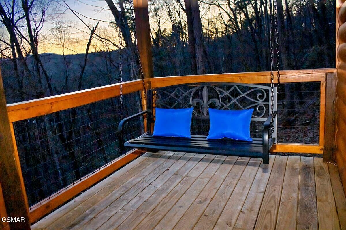 1808 Spring Hill Drive Sevierville TN 37876