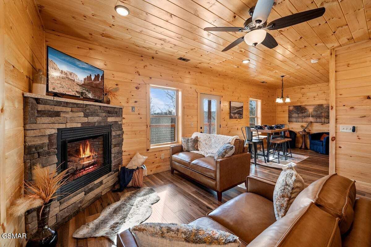 1808 Spring Hill Drive Sevierville TN 37876