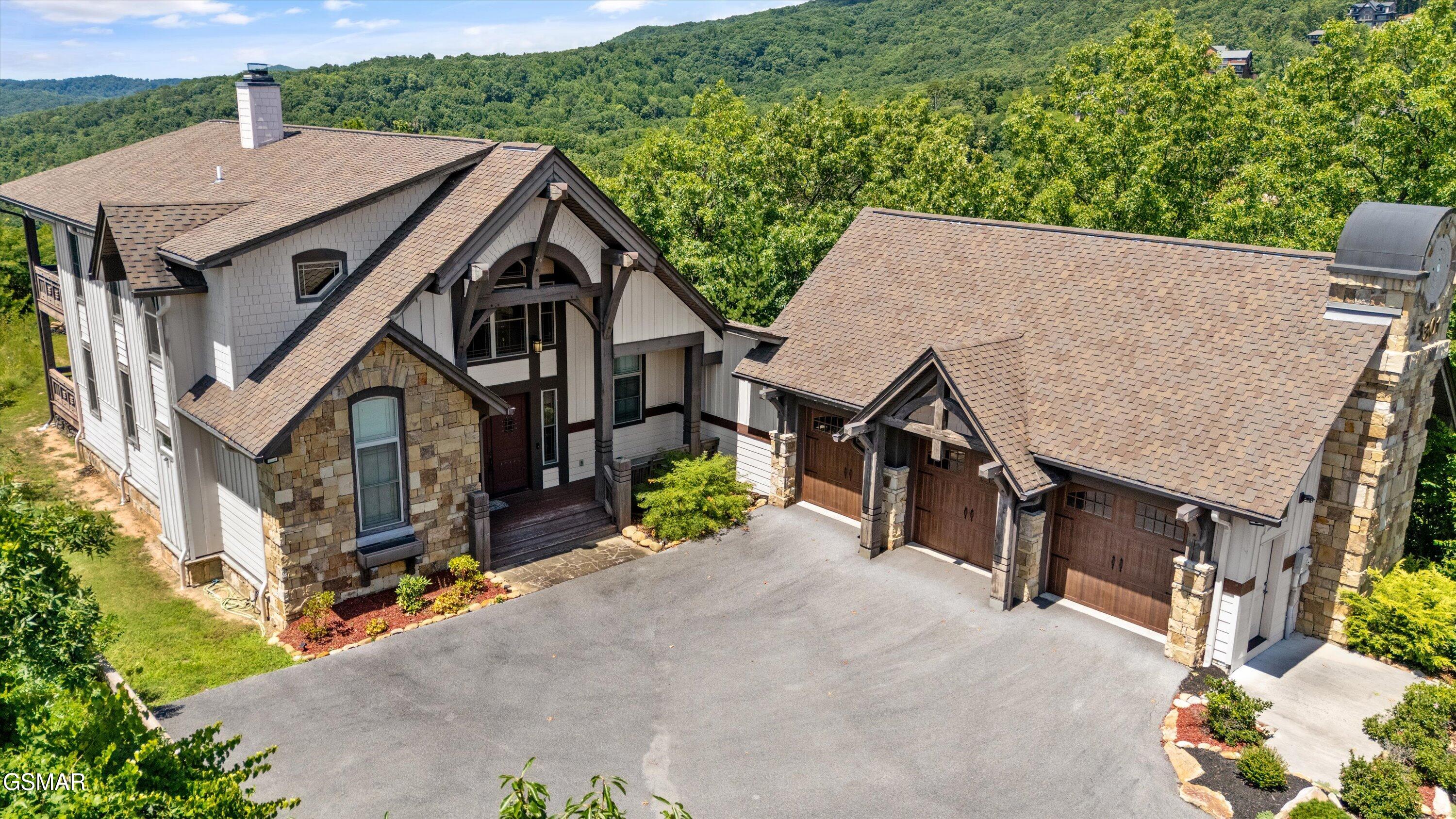 3301 Summit Trails Drive Sevierville TN 37862