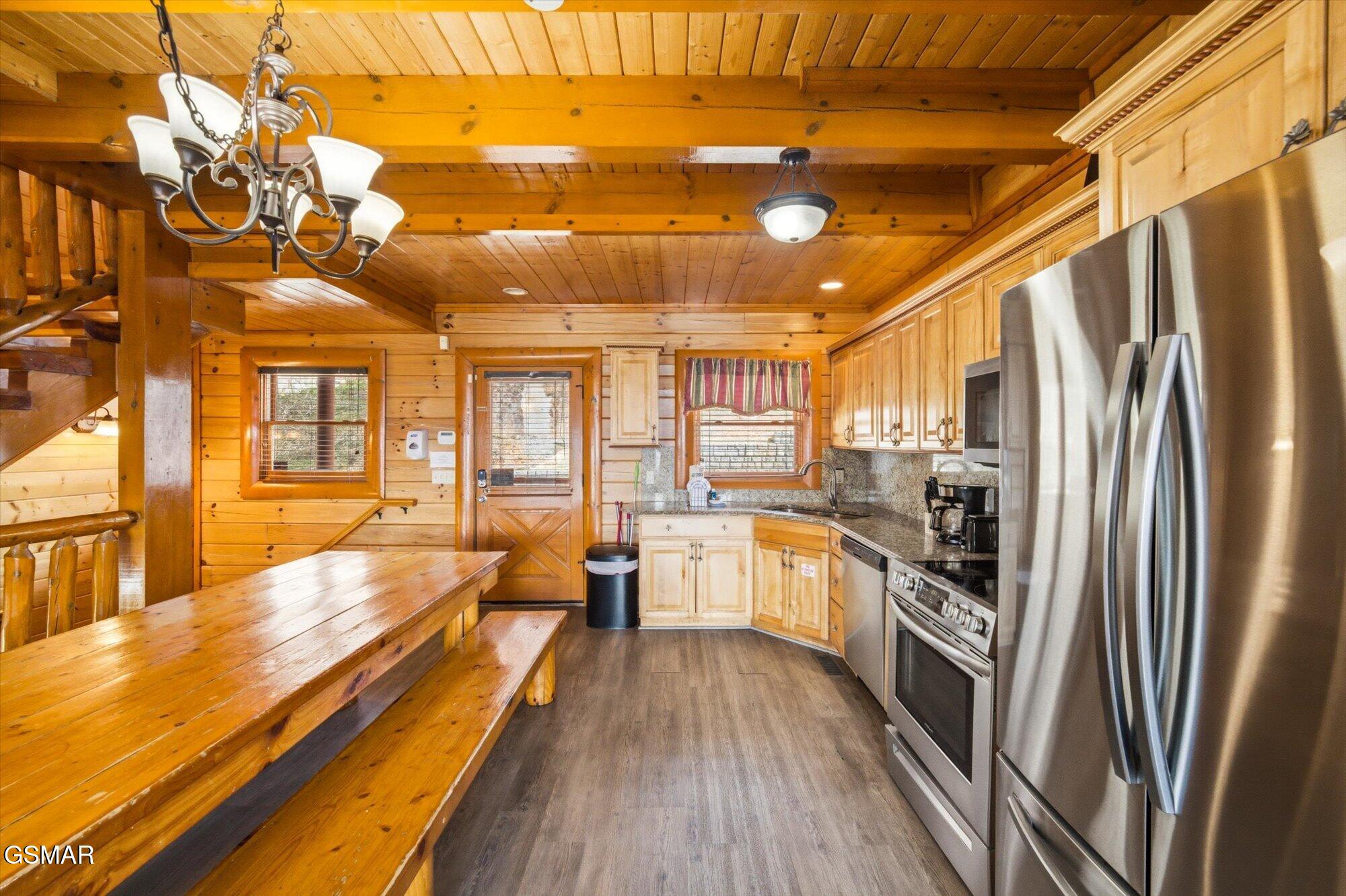 1707 High Rock Way Sevierville TN 37862