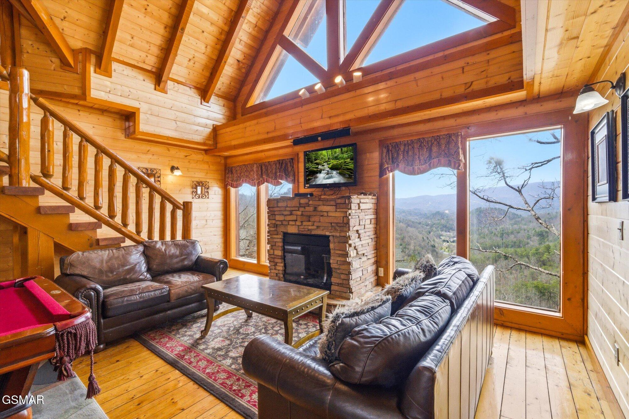 1707 High Rock Way Sevierville TN 37862