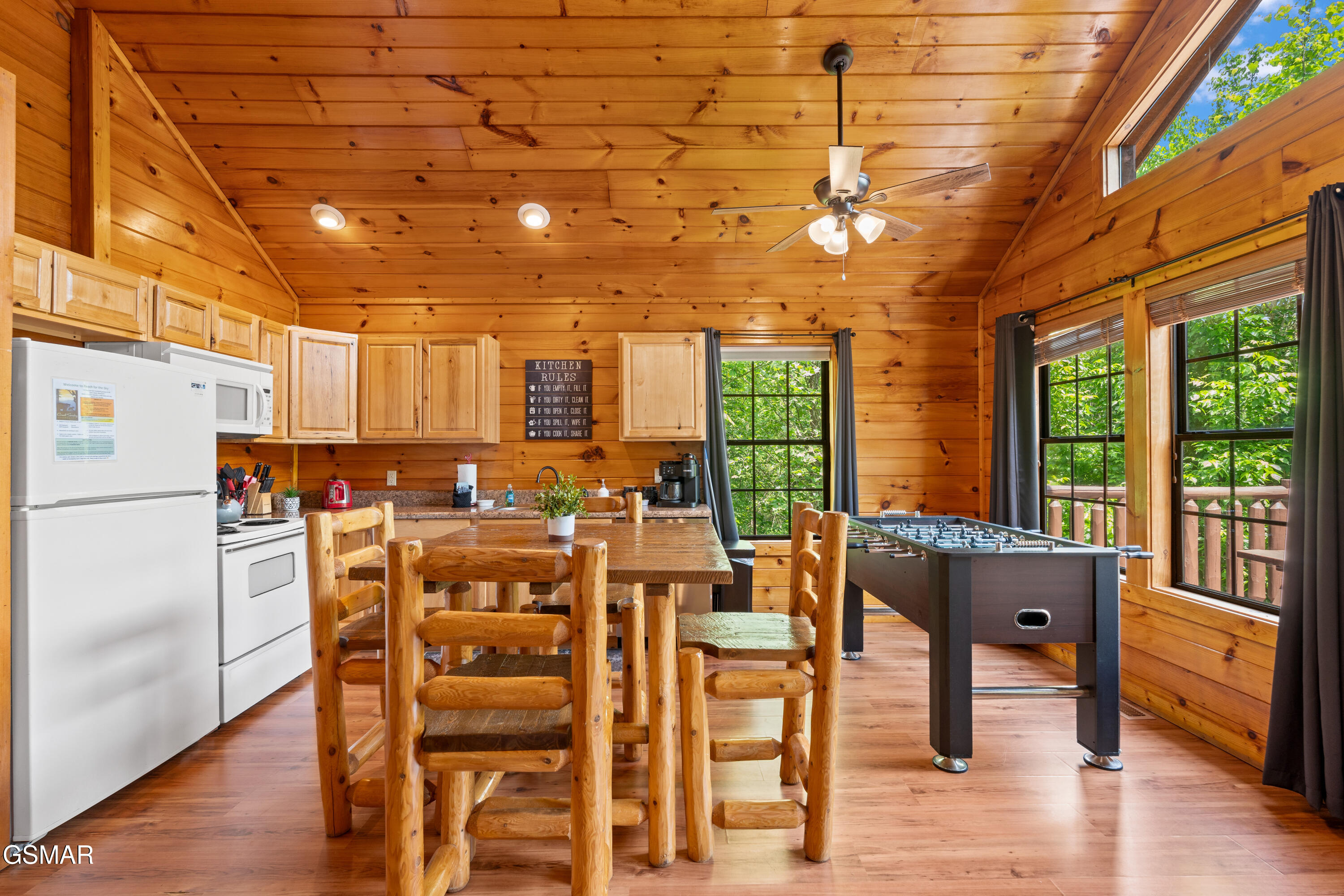 1188 Sugar Loaf Road Sevierville TN 37876