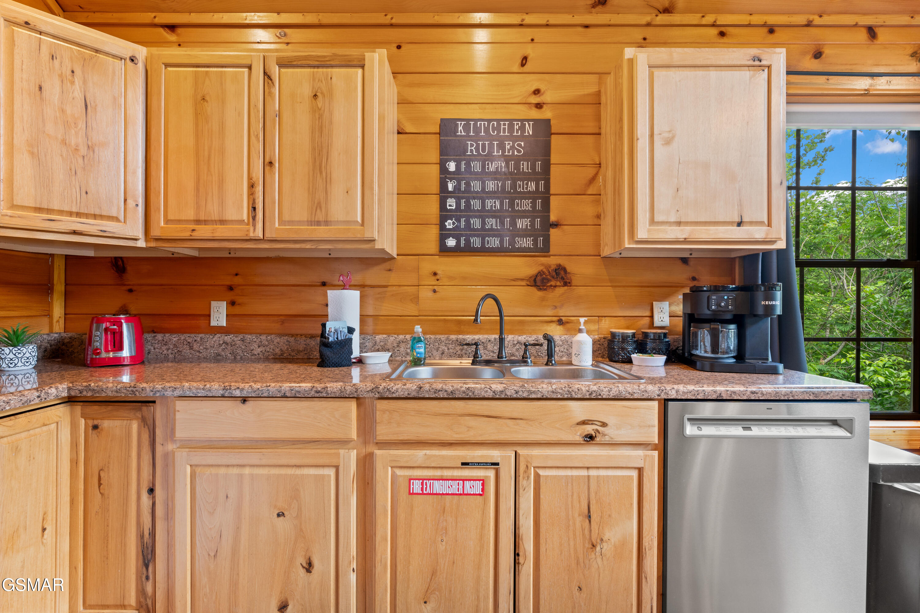 1188 Sugar Loaf Road Sevierville TN 37876