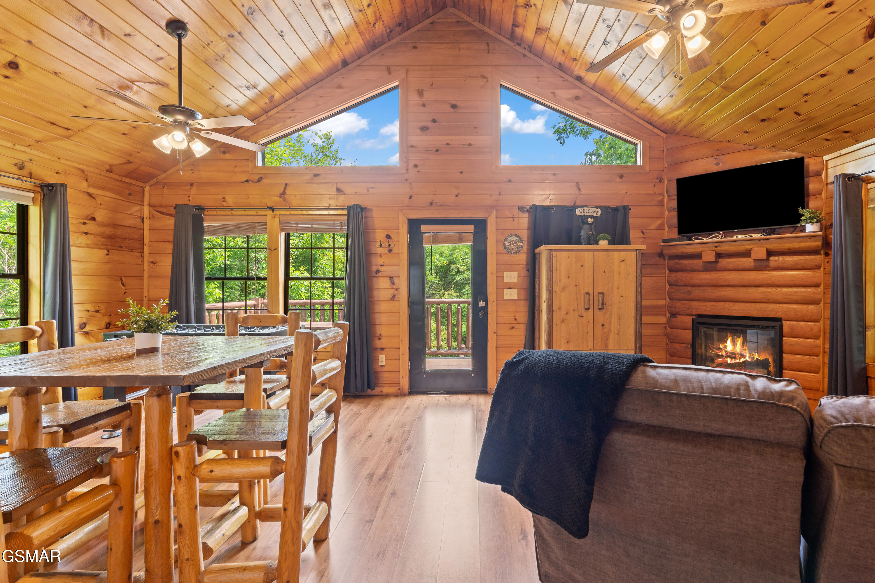 1188 Sugar Loaf Road Sevierville TN 37876