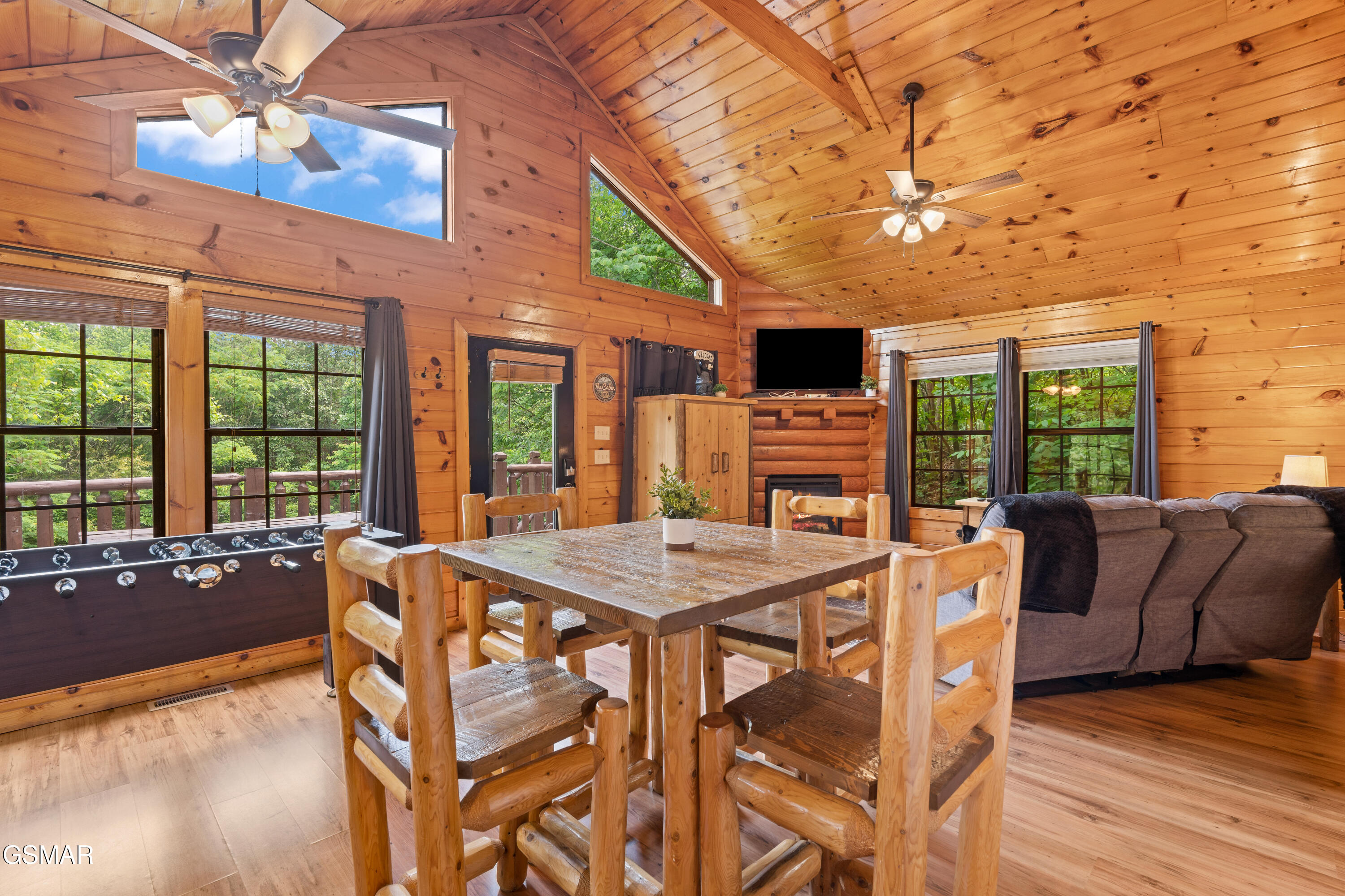 1188 Sugar Loaf Road Sevierville TN 37876