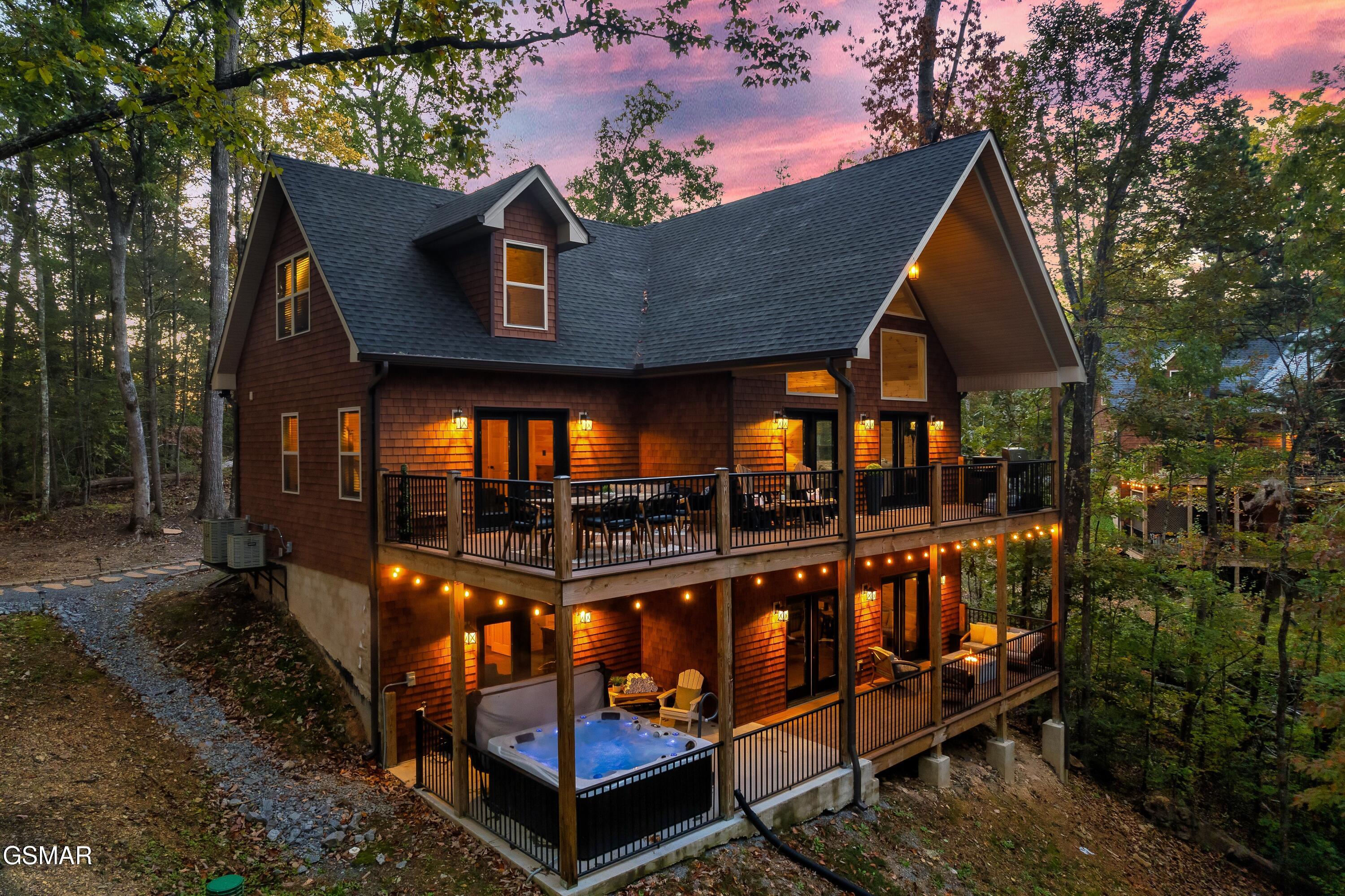 1325 Harmony Way Sevierville TN 37876
