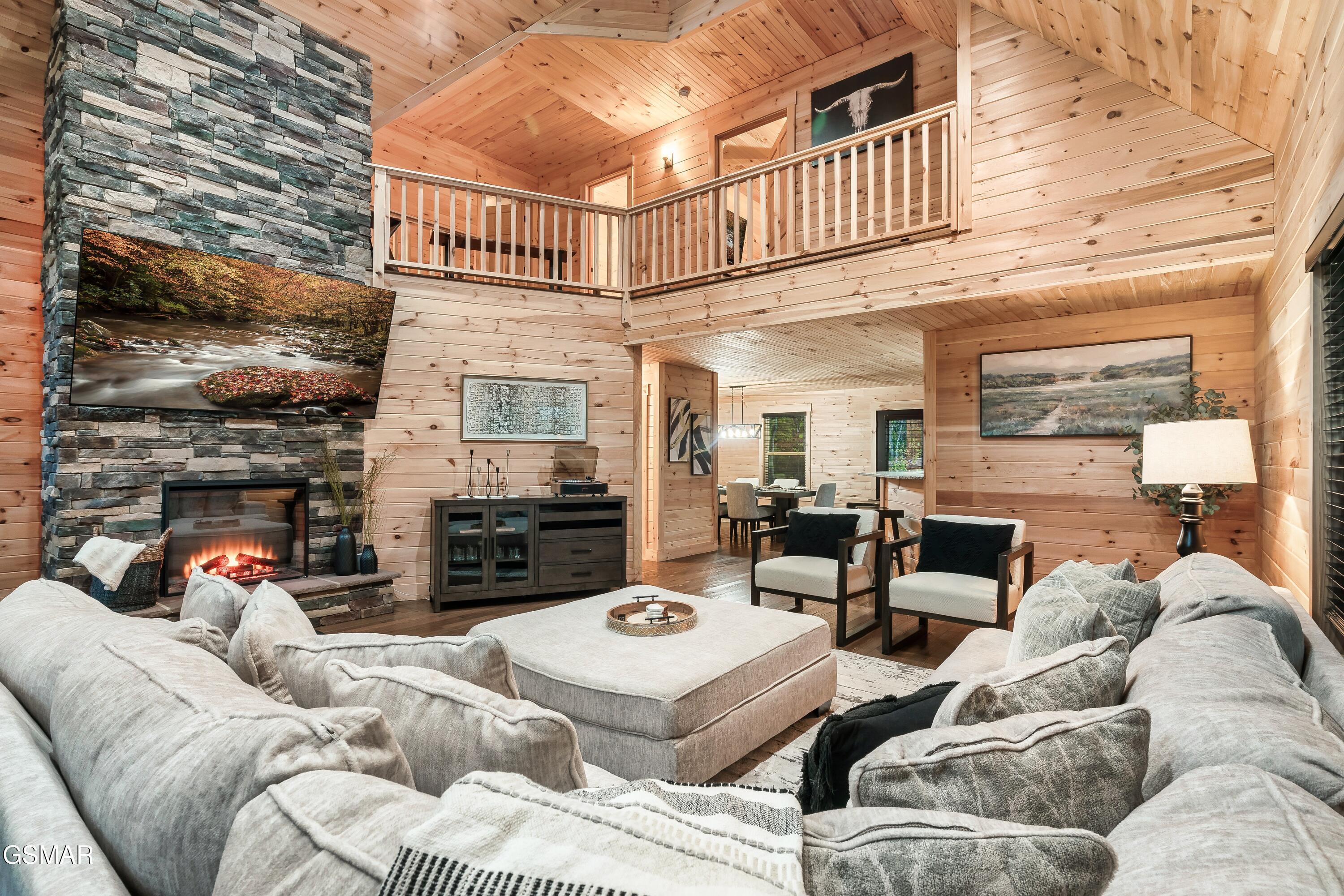 1325 Harmony Way Sevierville TN 37876