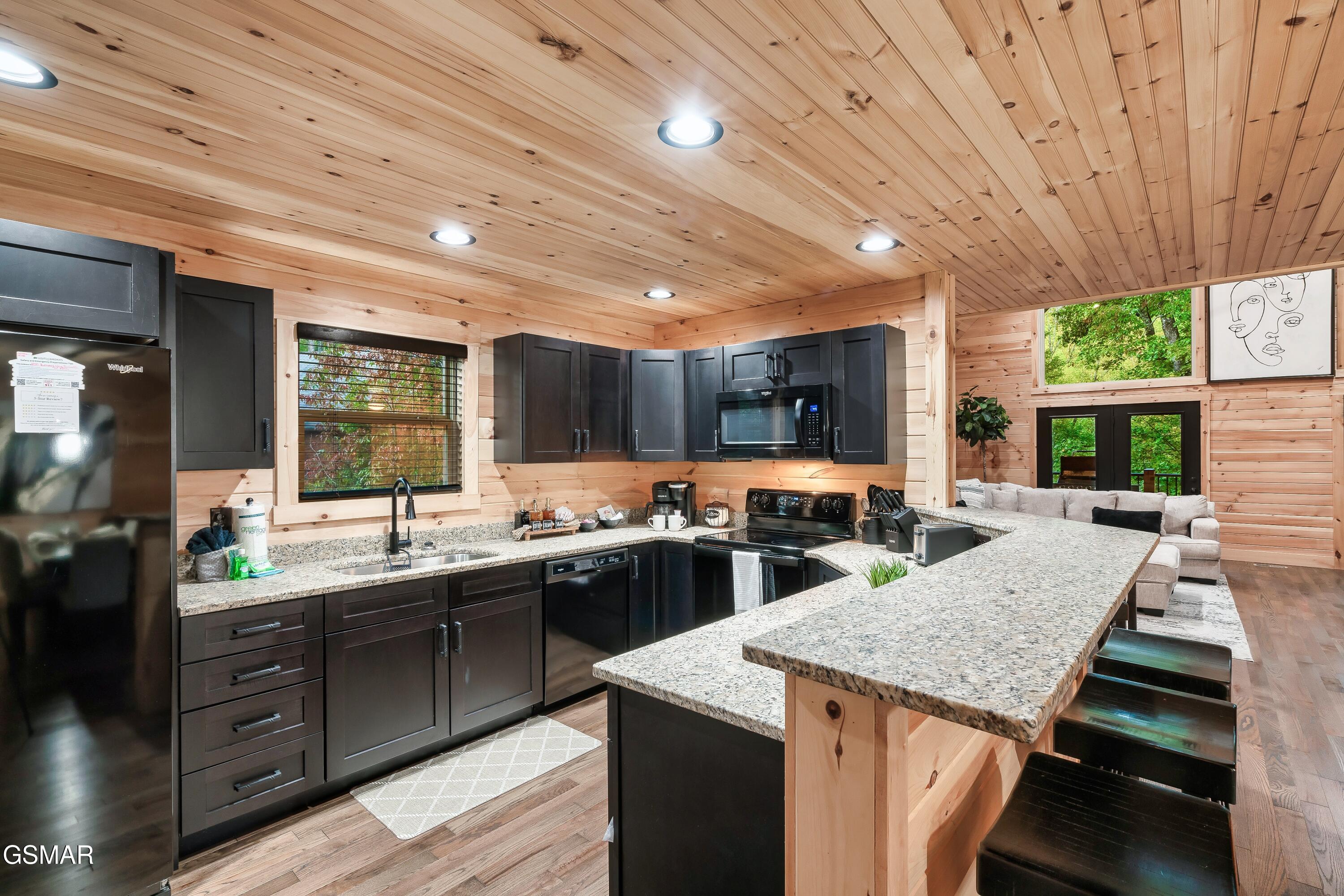 1325 Harmony Way Sevierville TN 37876