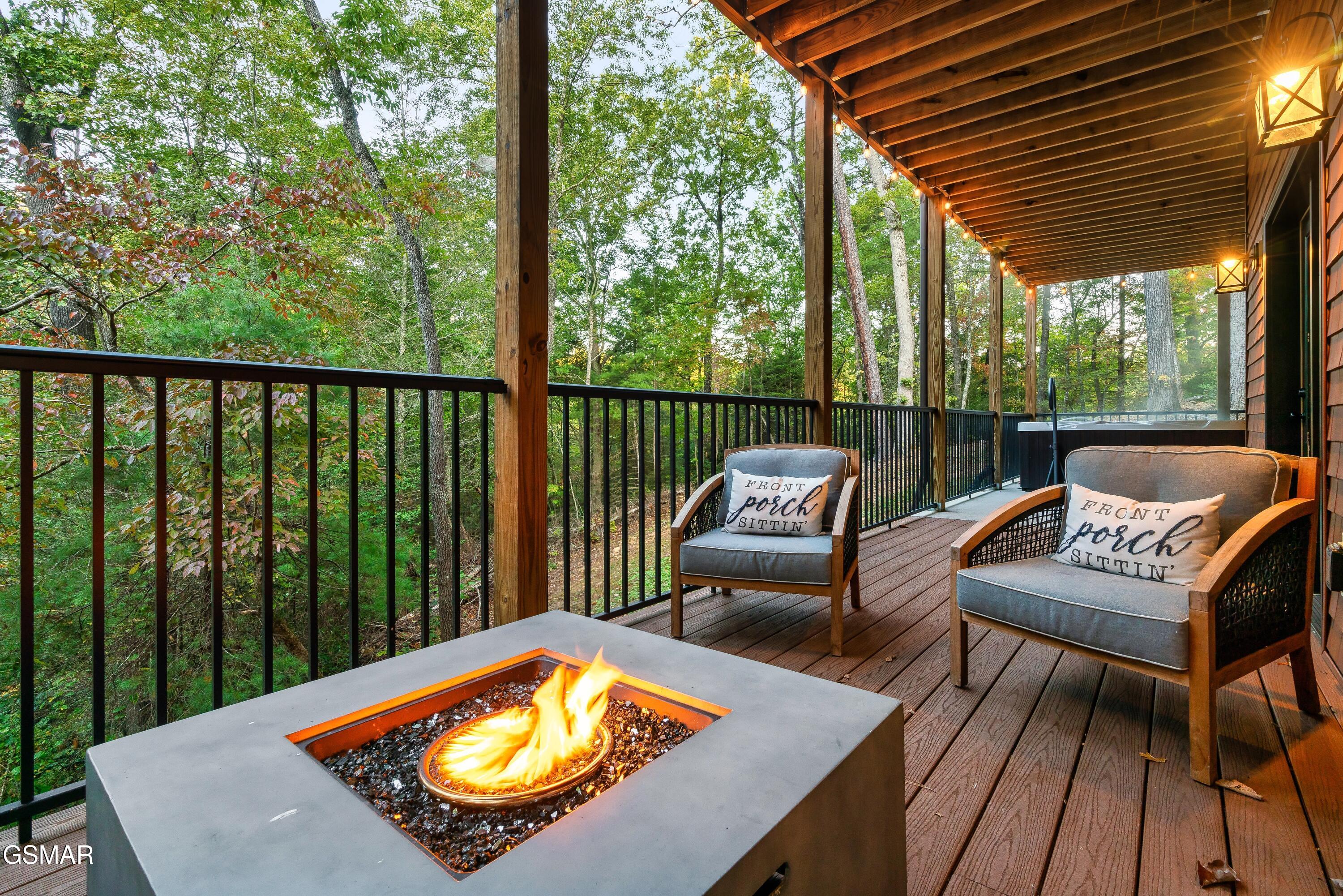 1325 Harmony Way Sevierville TN 37876