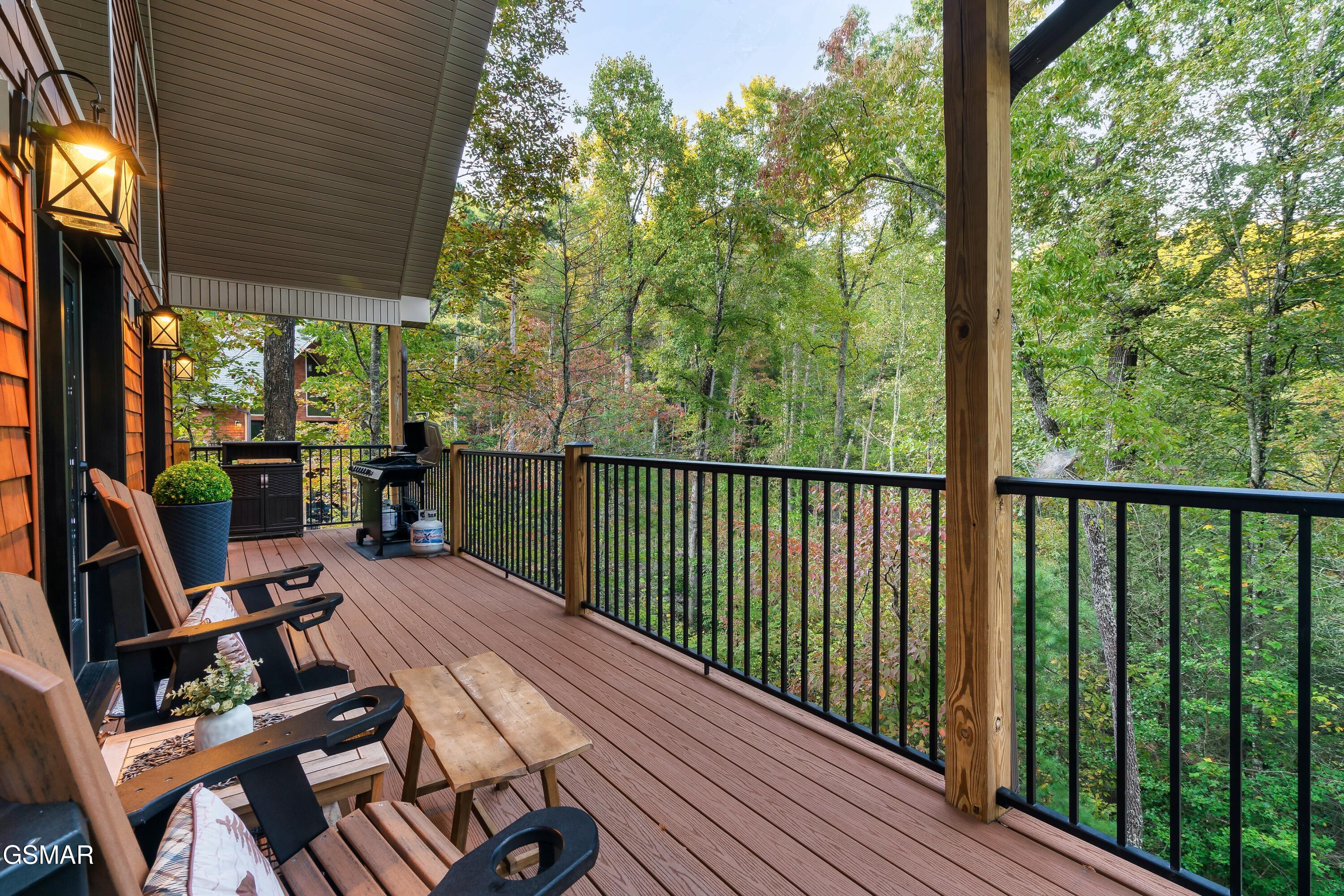 1325 Harmony Way Sevierville TN 37876