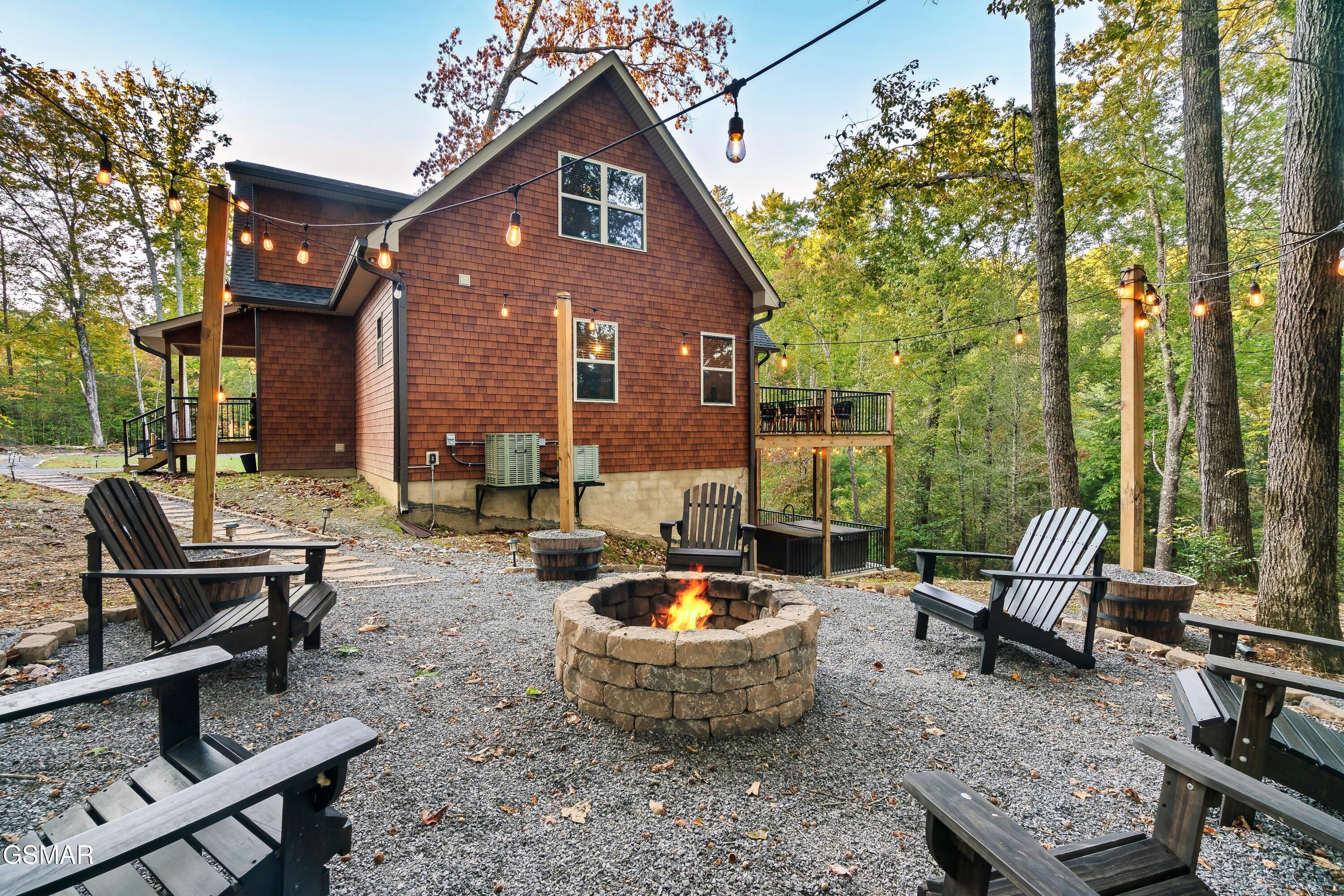1325 Harmony Way Sevierville TN 37876