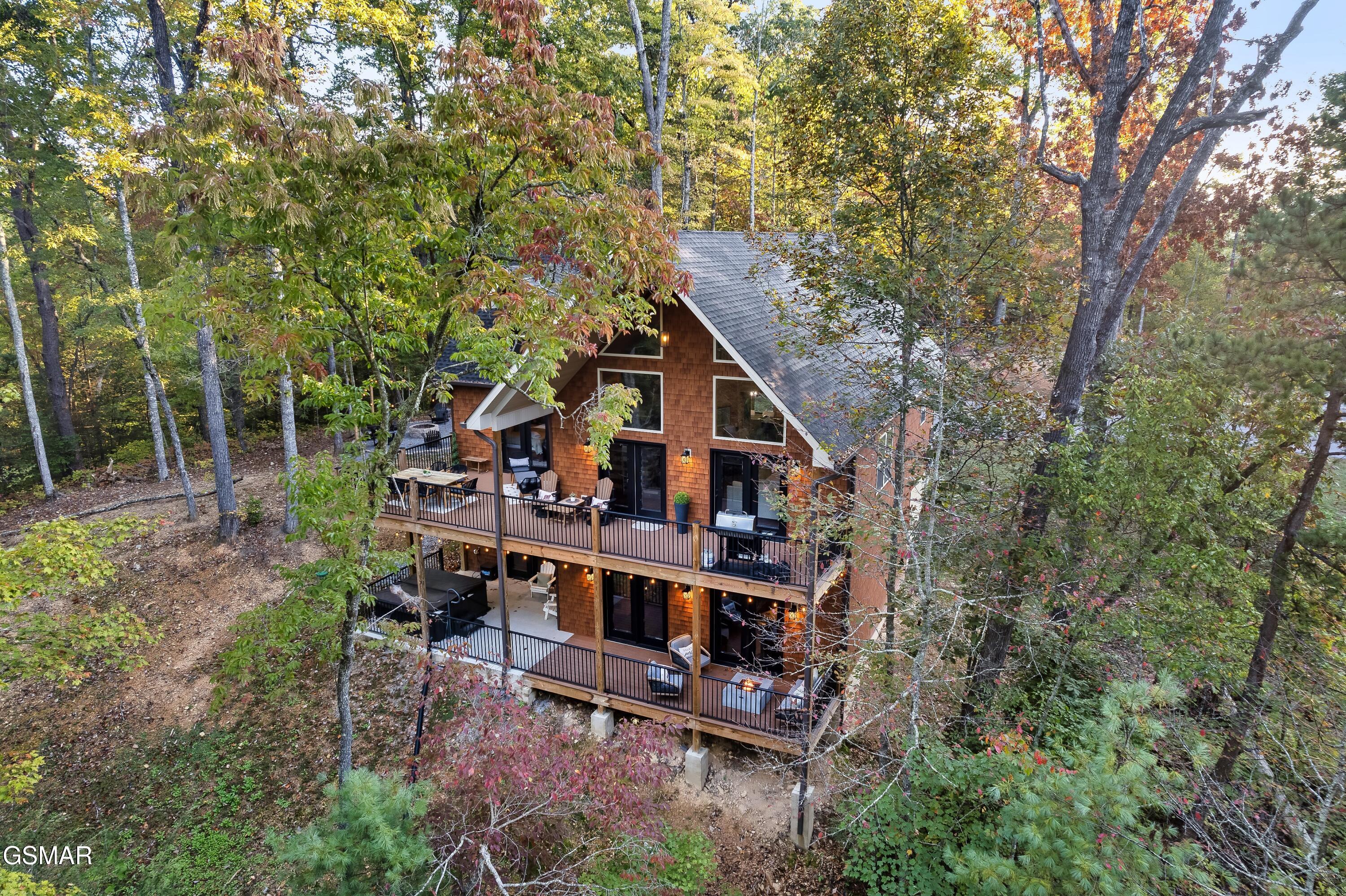 1325 Harmony Way Sevierville TN 37876