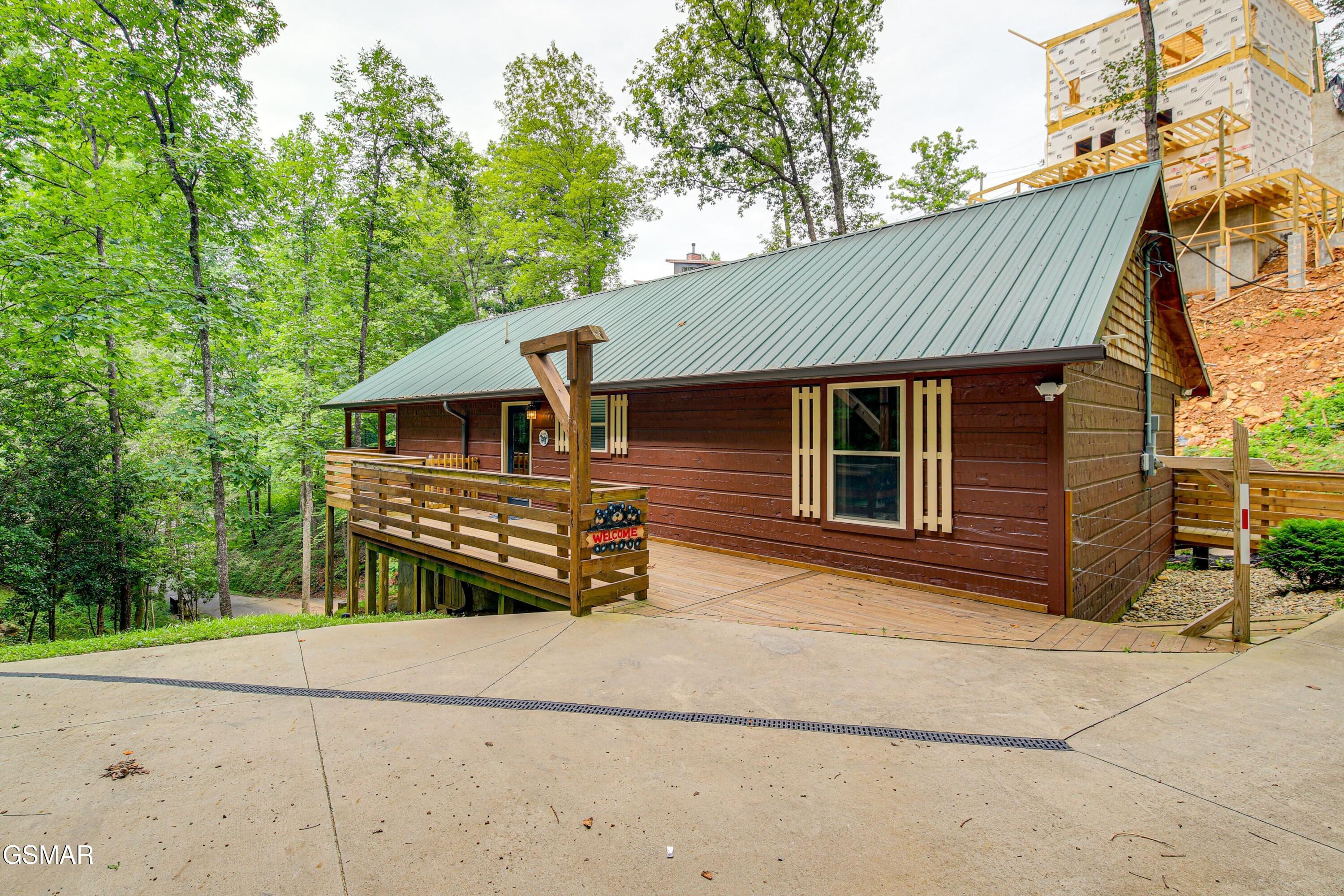 1046 Cheshire Court Gatlinburg TN 37738