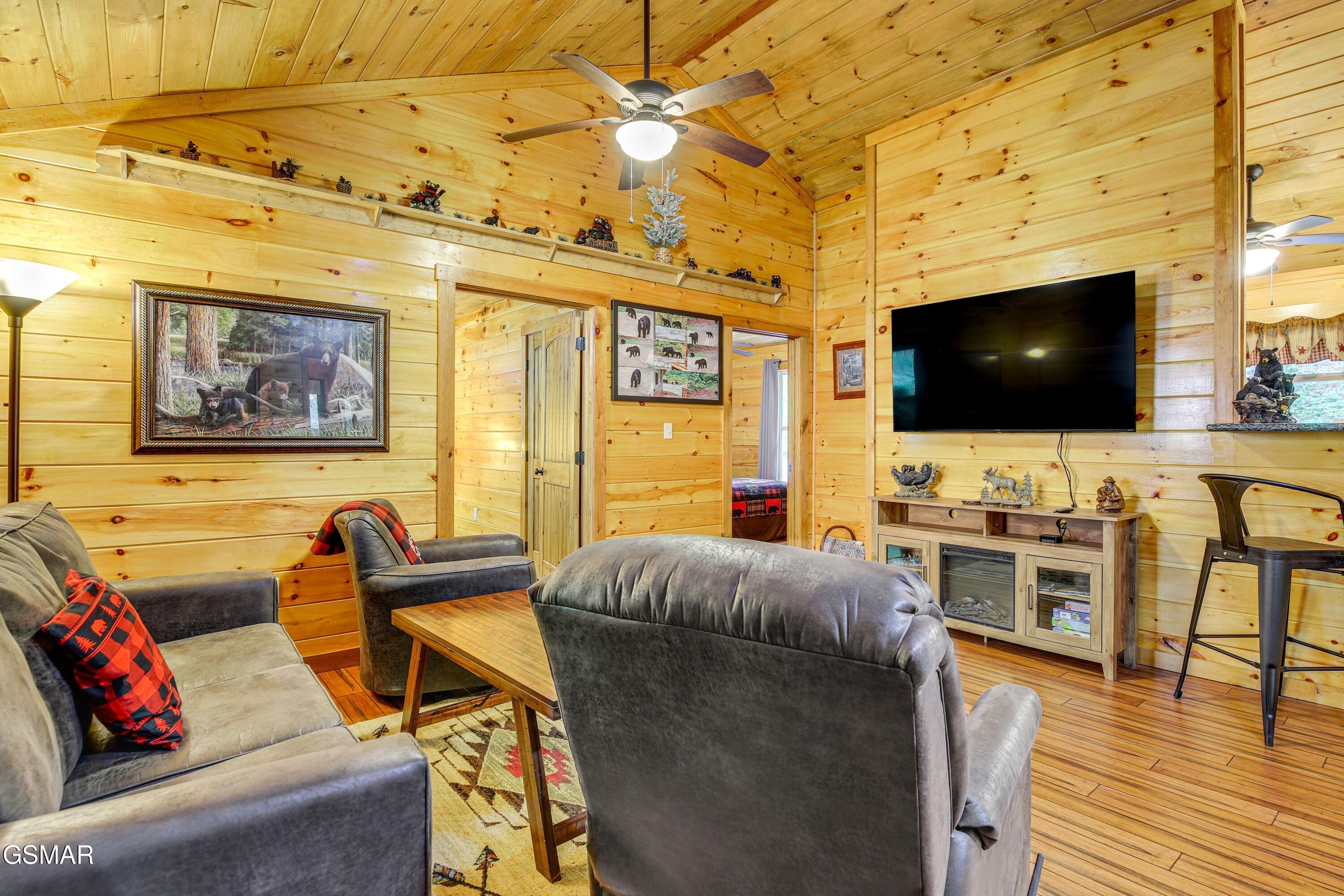 1046 Cheshire Court Gatlinburg TN 37738