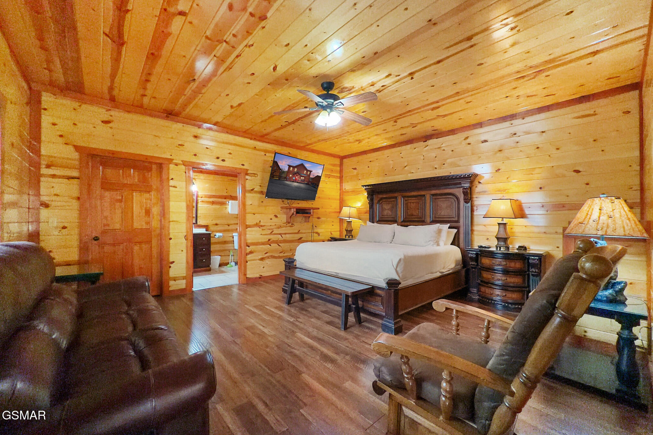 4359 Forest Ridge Way Pigeon Forge TN 37863
