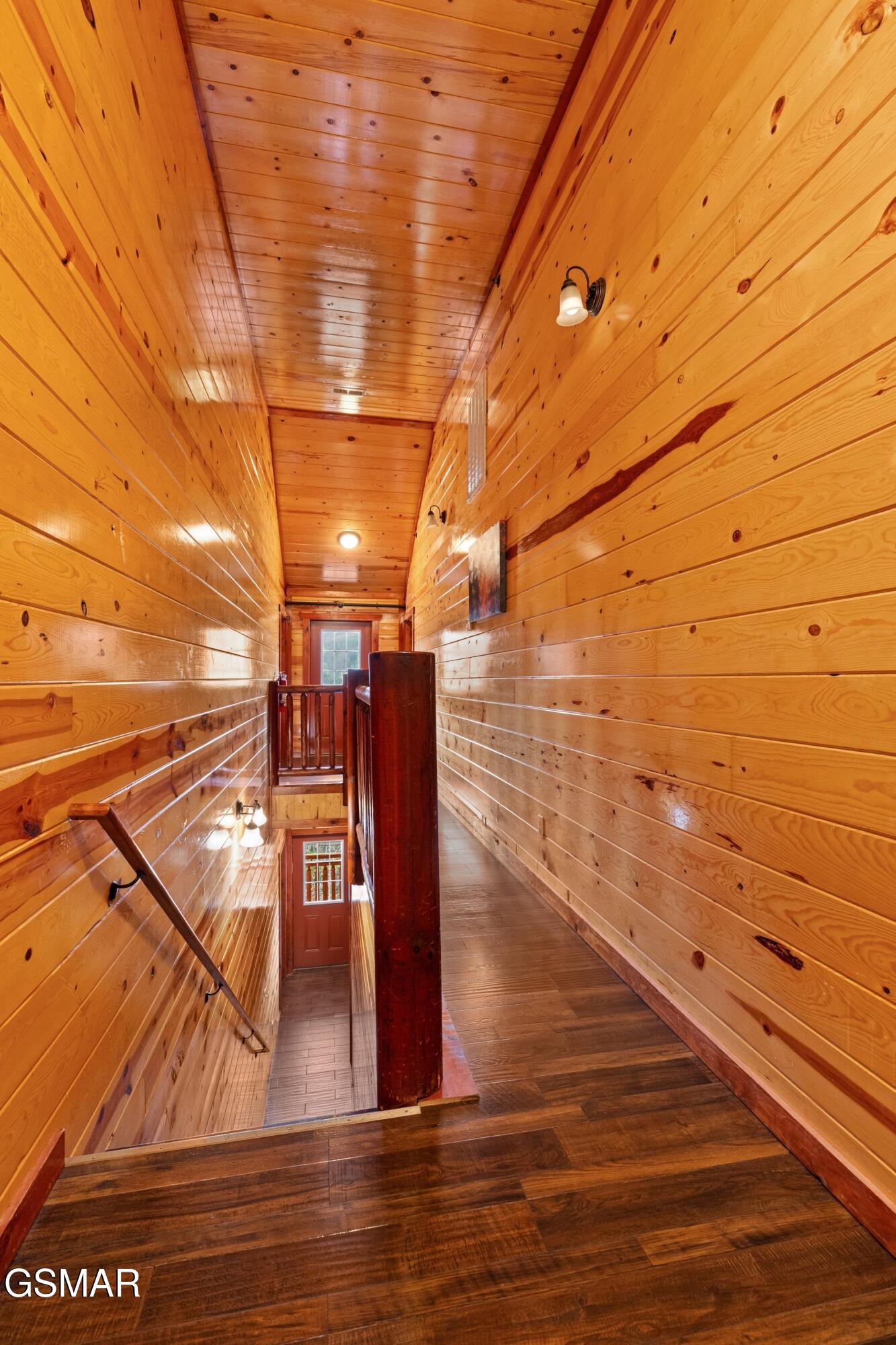 1643 Barn Door Lane Sevierville TN 37862