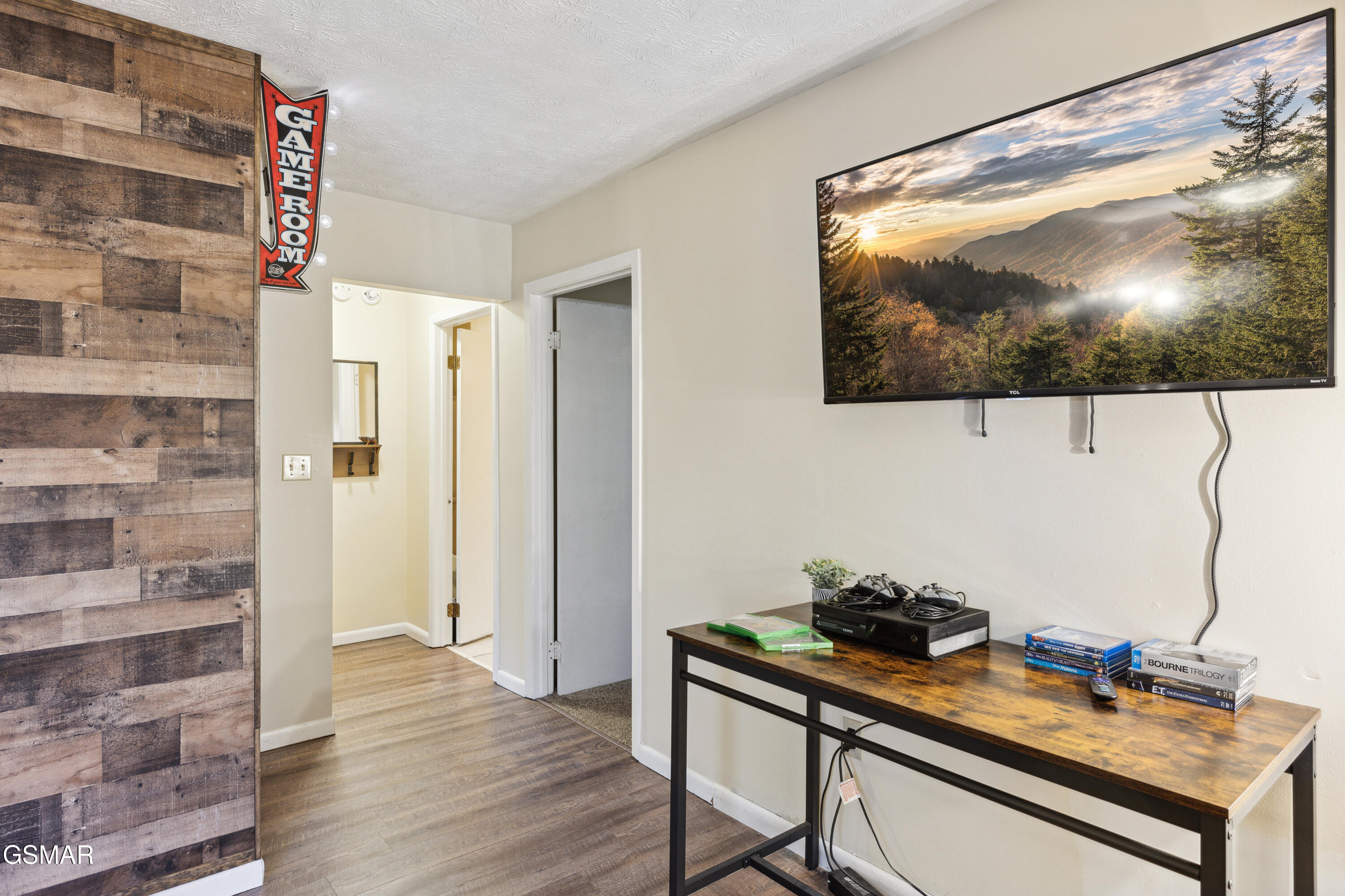 2777 Mountain View Circle Sevierville TN 37862